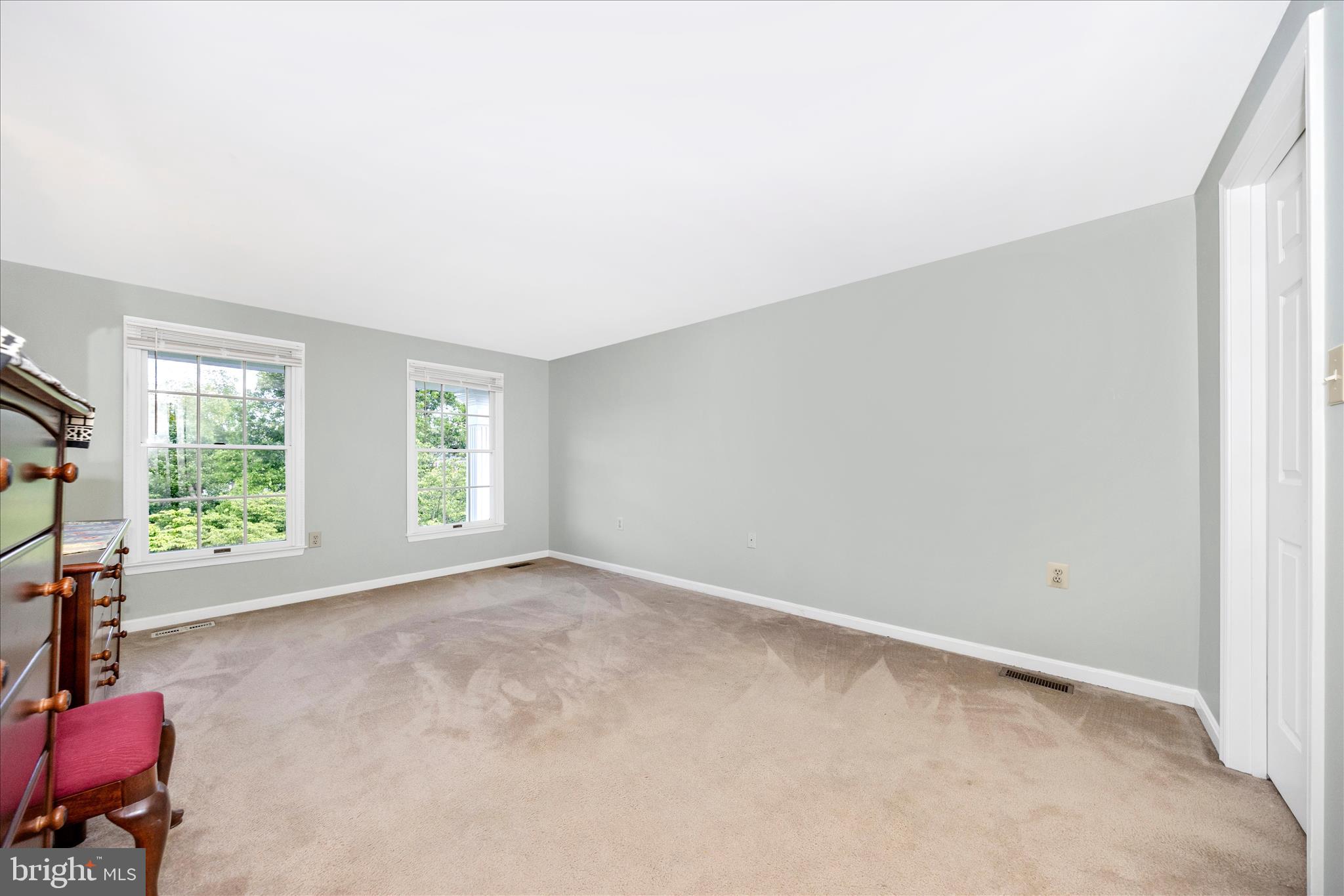 STEEPLE CHASE - Residential