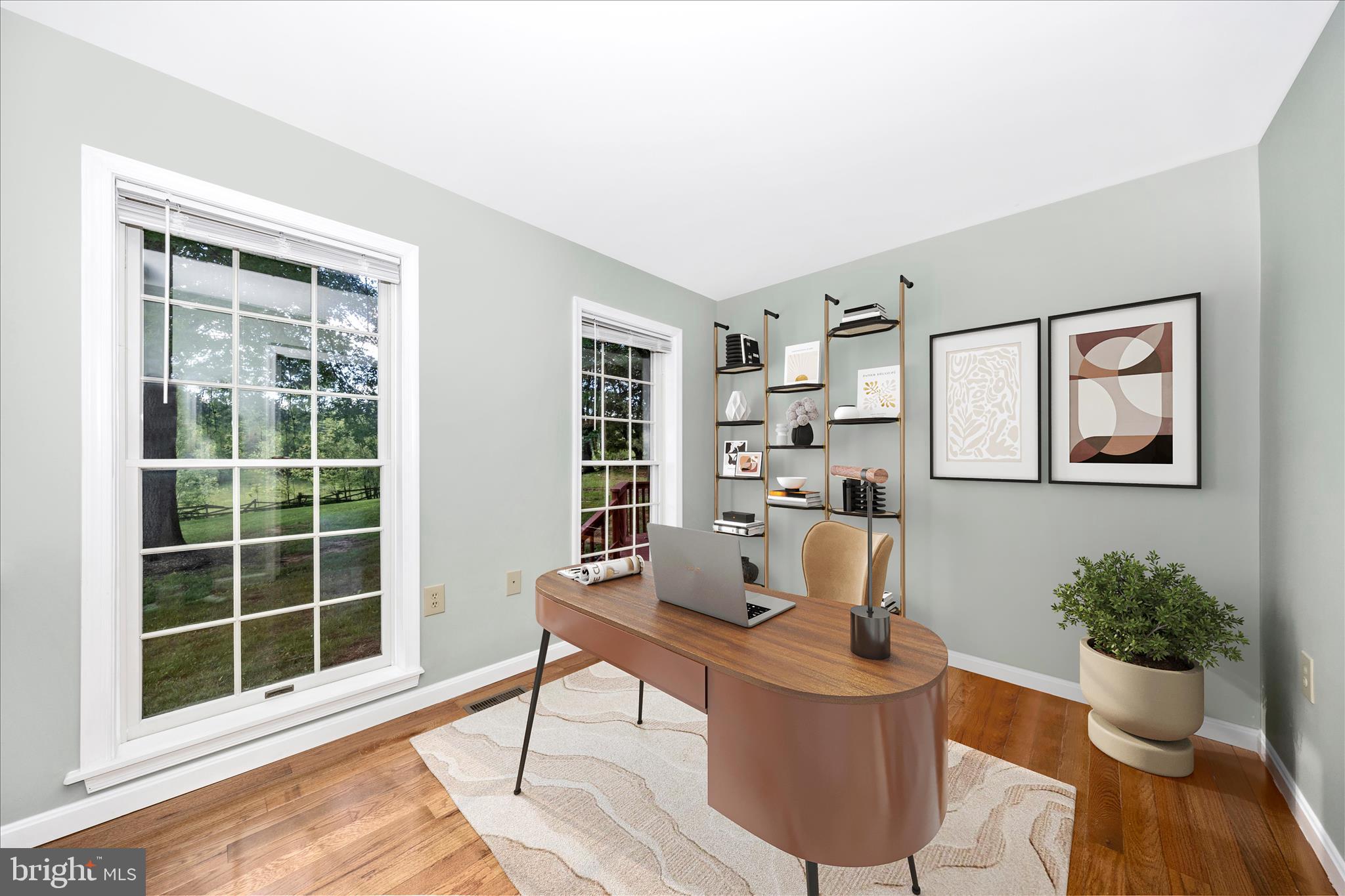 STEEPLE CHASE - Residential