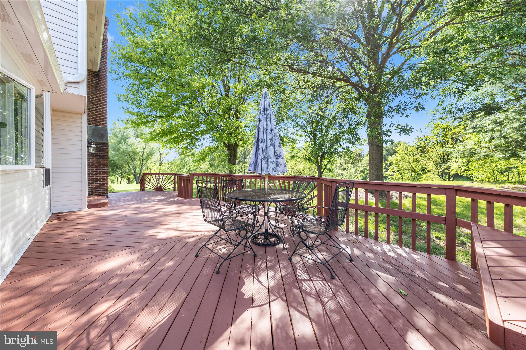 STEEPLE CHASE - Residential