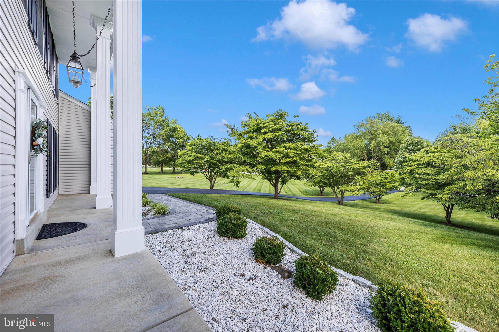 STEEPLE CHASE - Residential