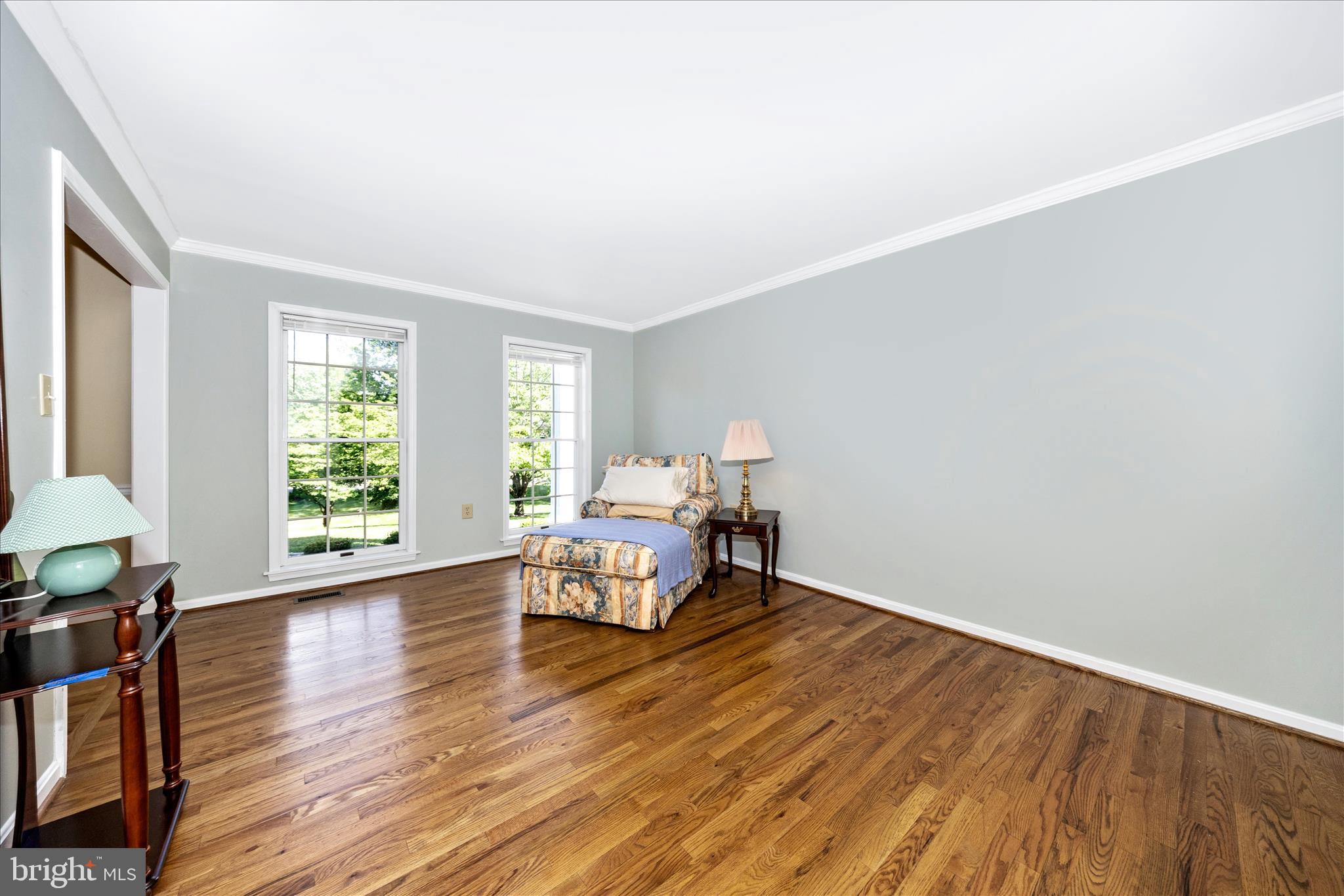 STEEPLE CHASE - Residential