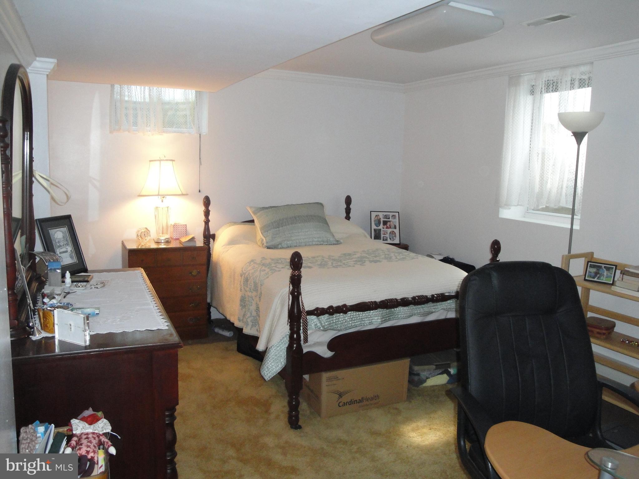 ADDISON HEIGHTS - Residential Lease