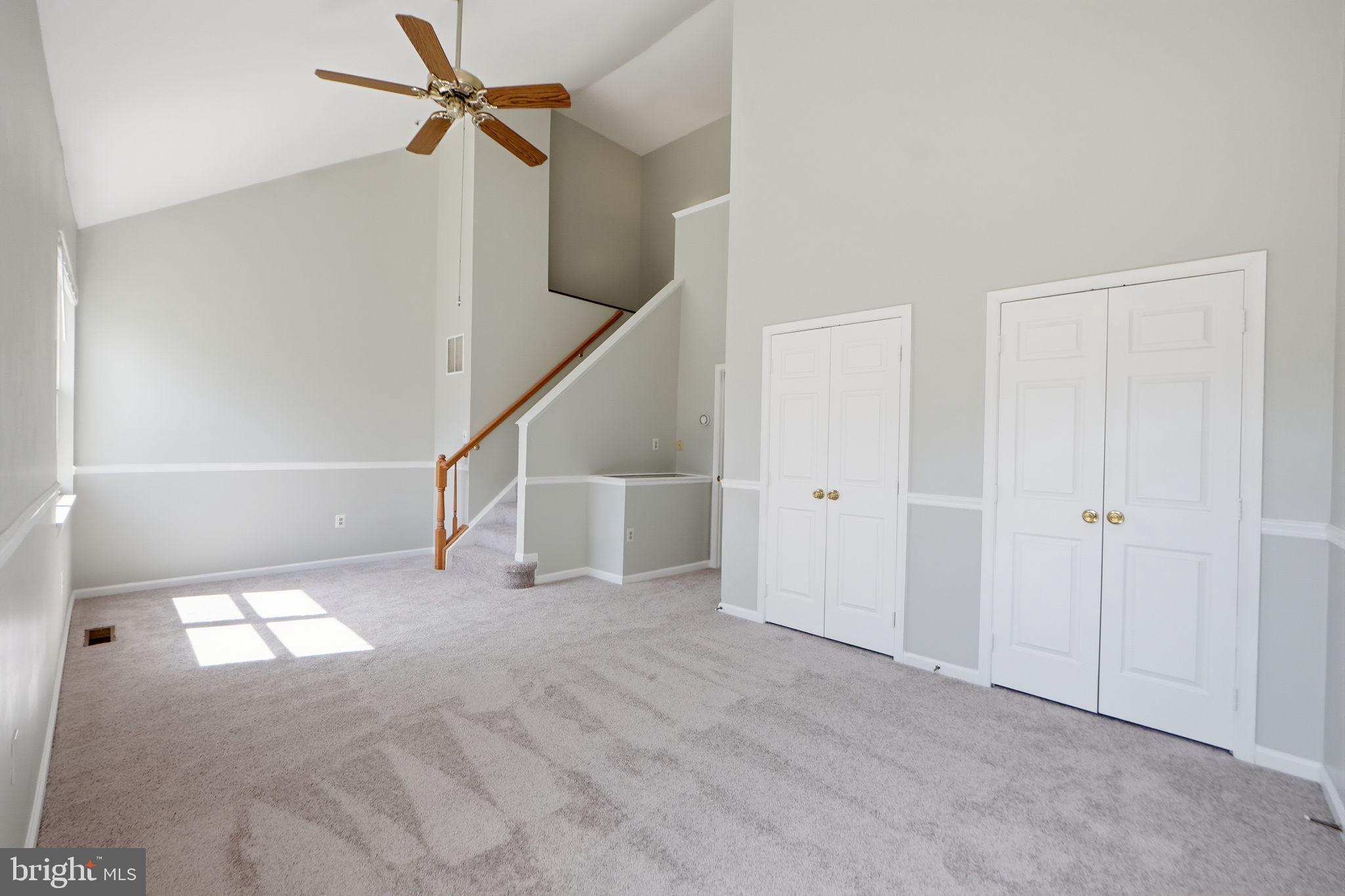 NORTHRIDGE - Residential