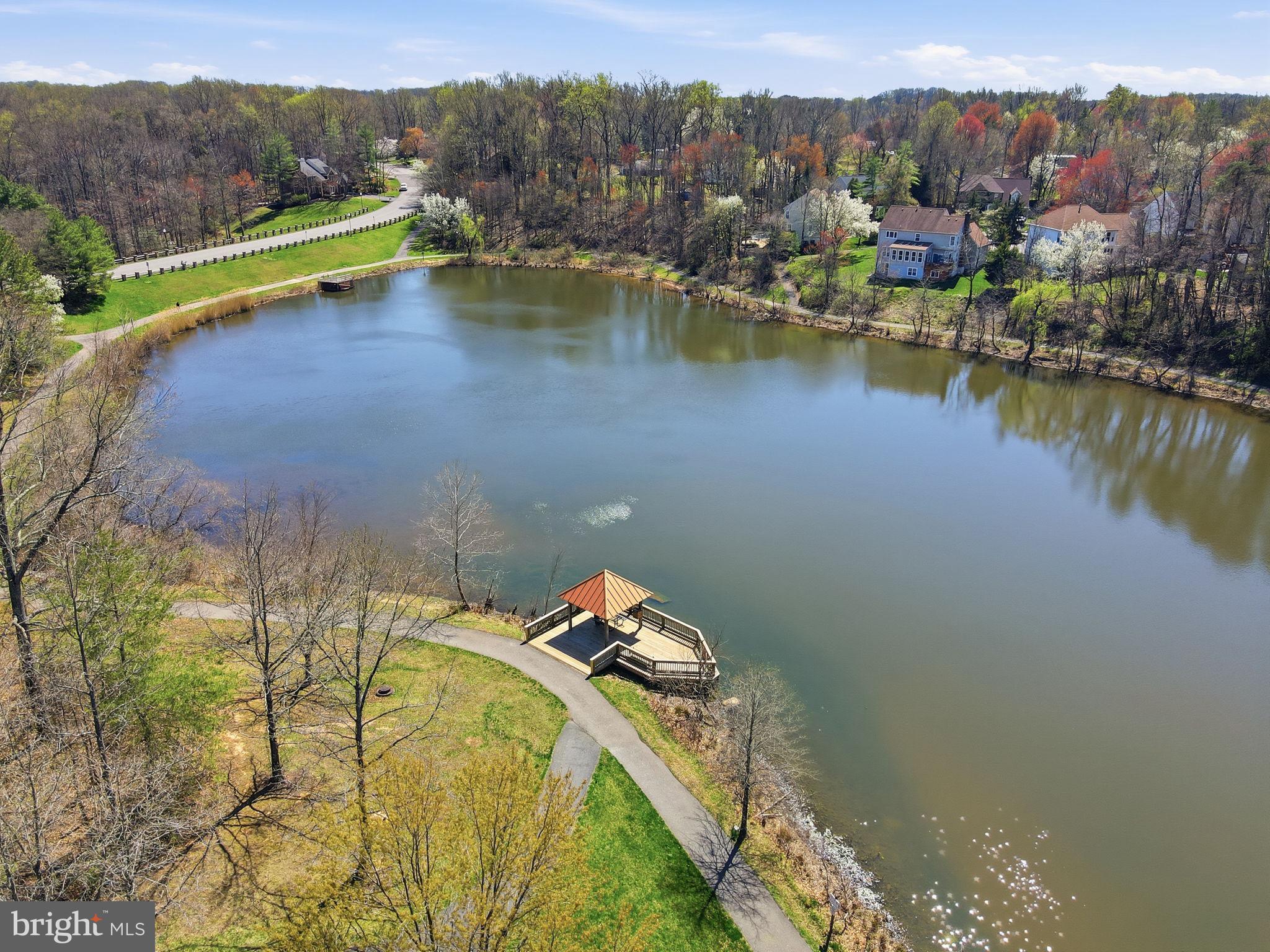 NORTHRIDGE - Residential