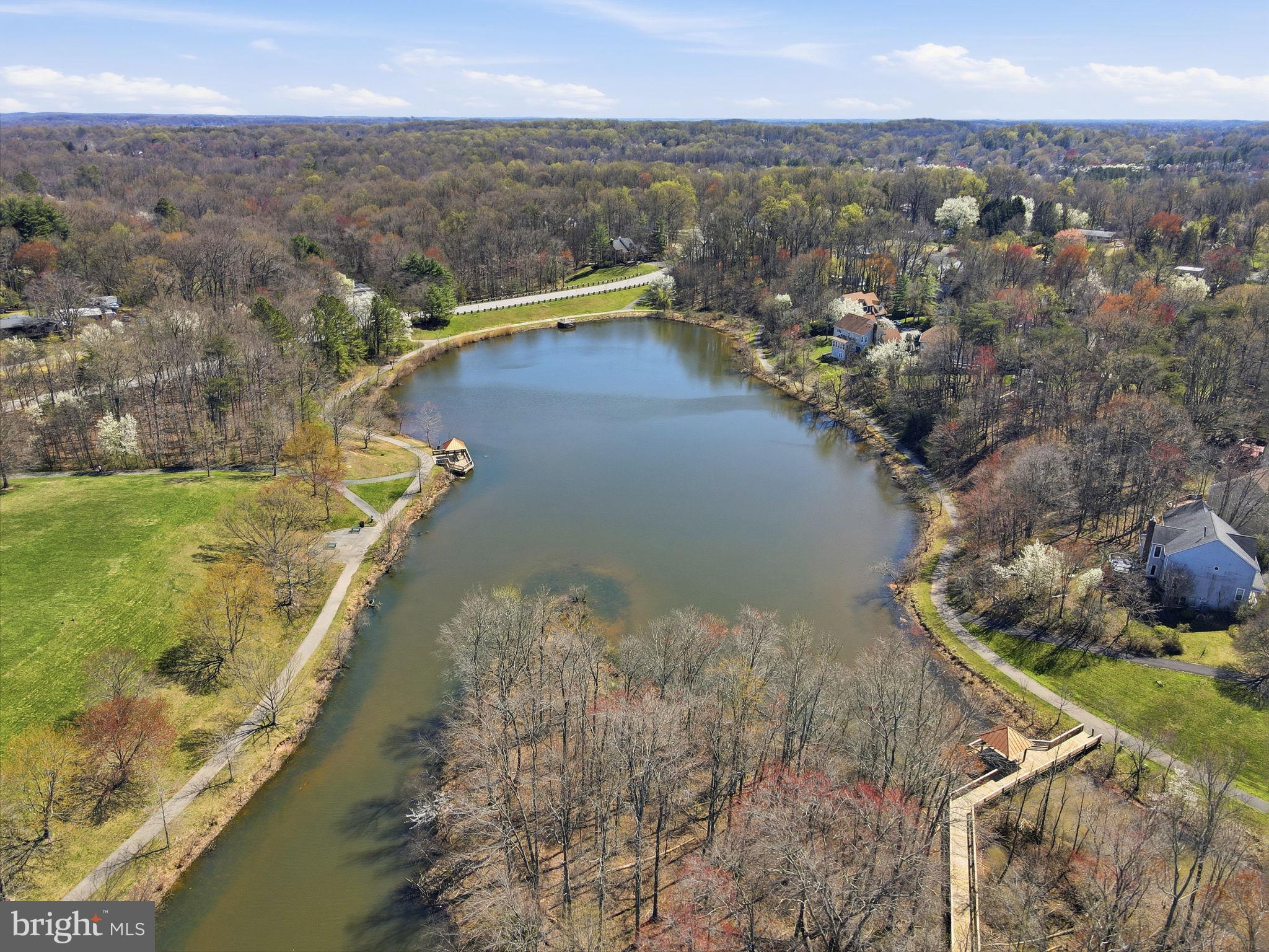 NORTHRIDGE - Residential