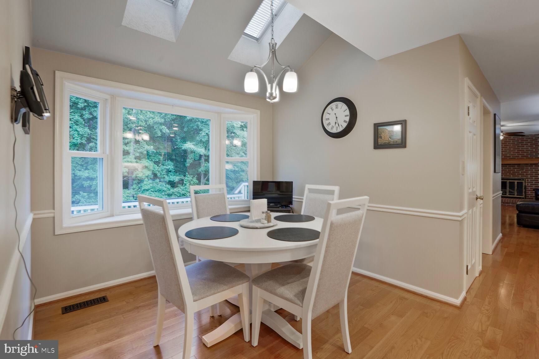 NEWPORT - Residential