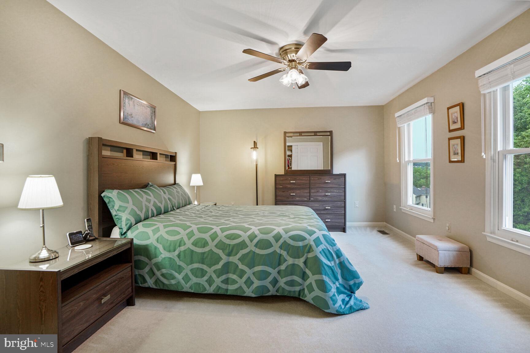 NEWPORT - Residential