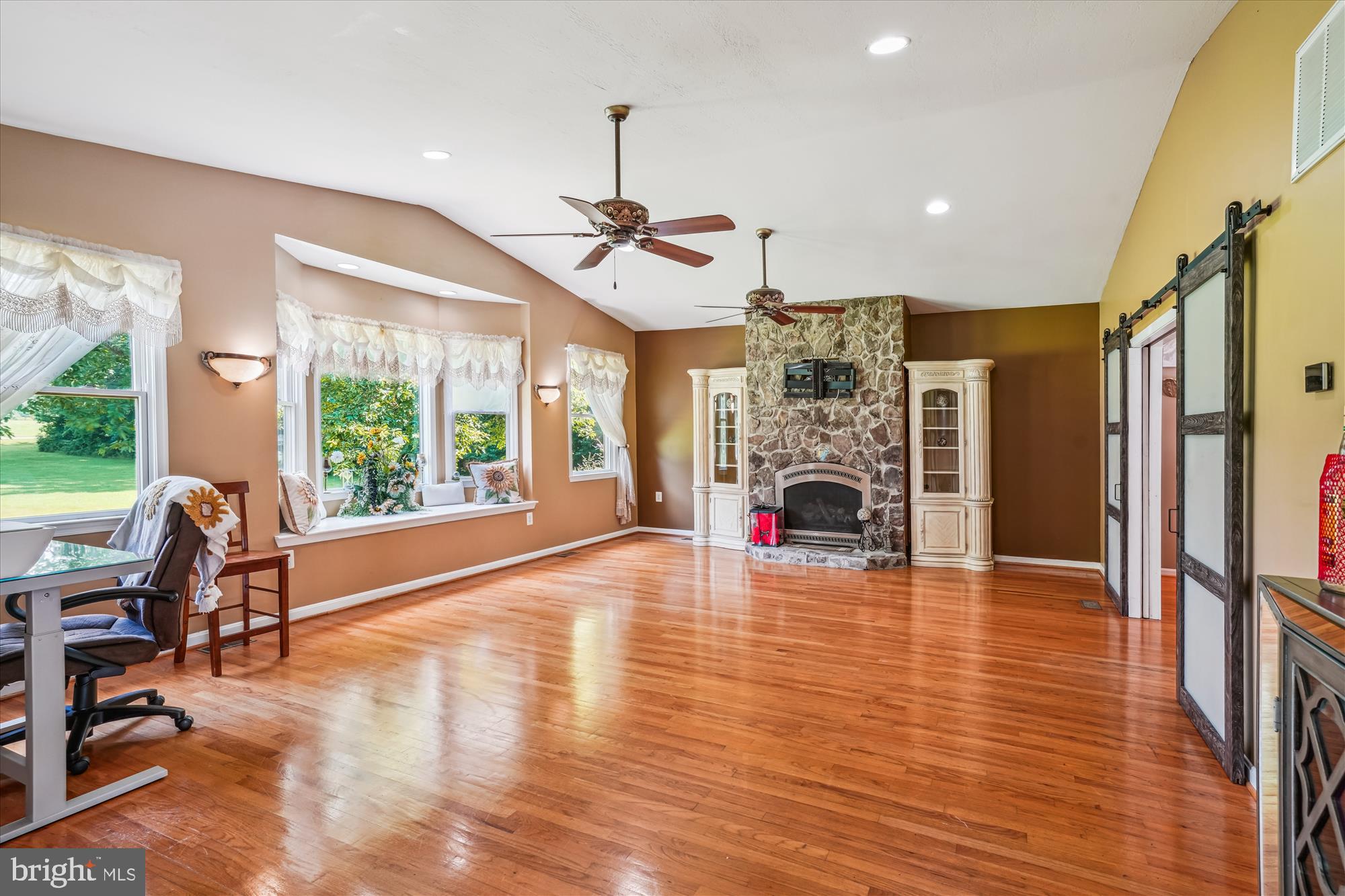 15295 WOODVILLE ROAD