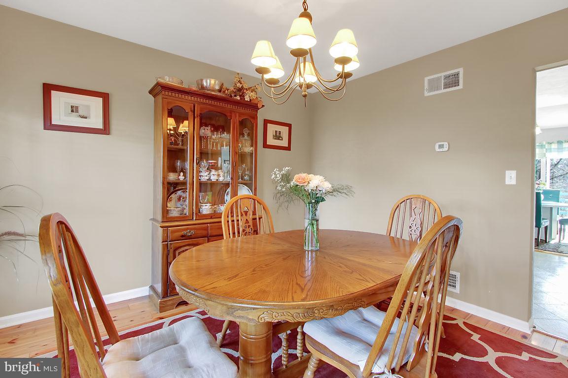 WOODLAND SPRINGS - Residential