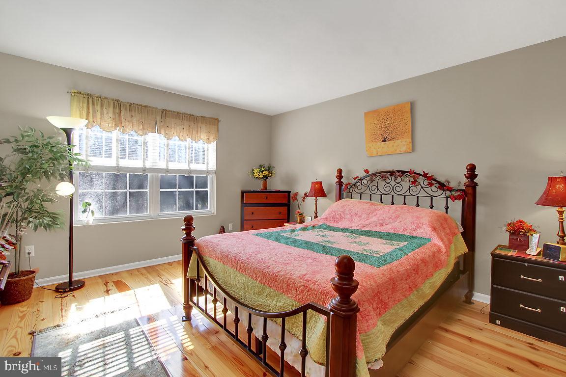 WOODLAND SPRINGS - Residential