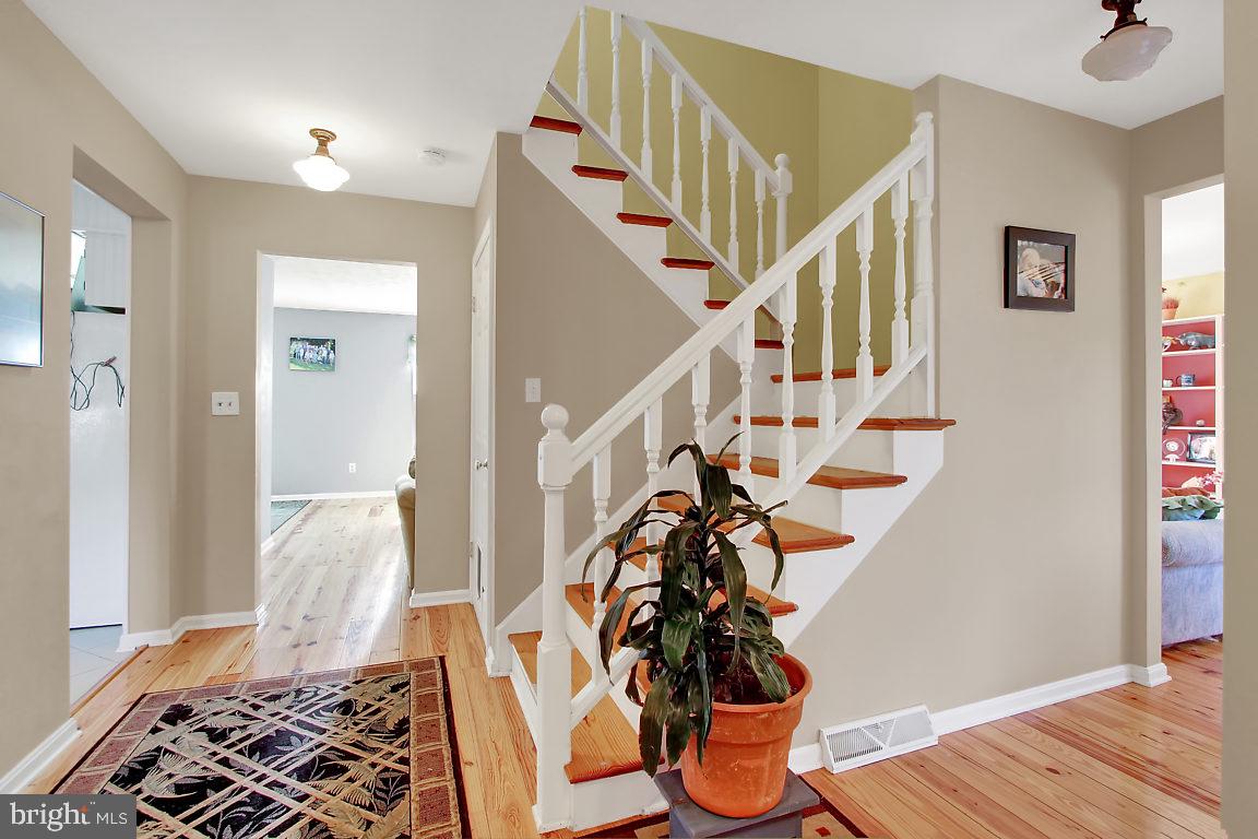 WOODLAND SPRINGS - Residential