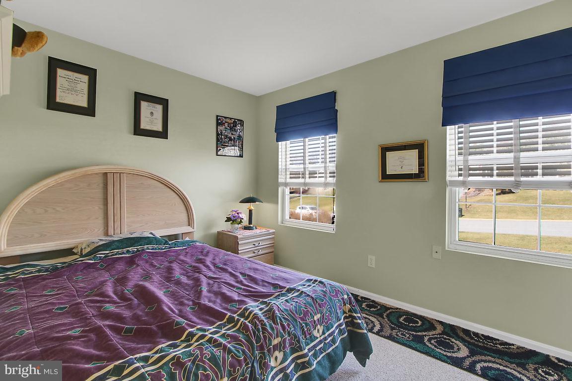 WOODLAND SPRINGS - Residential