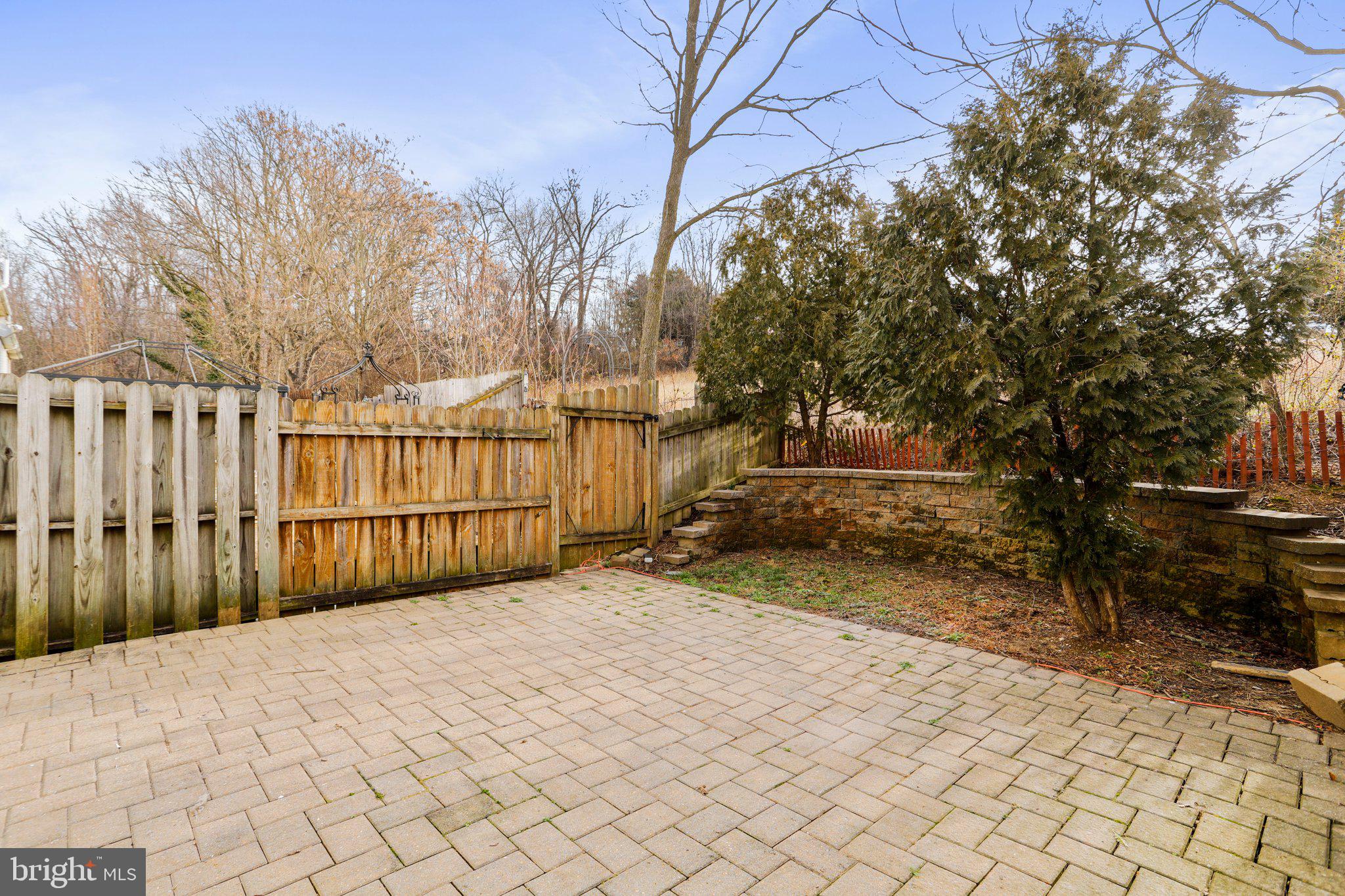 HEDGESVILLE HILLS - Residential