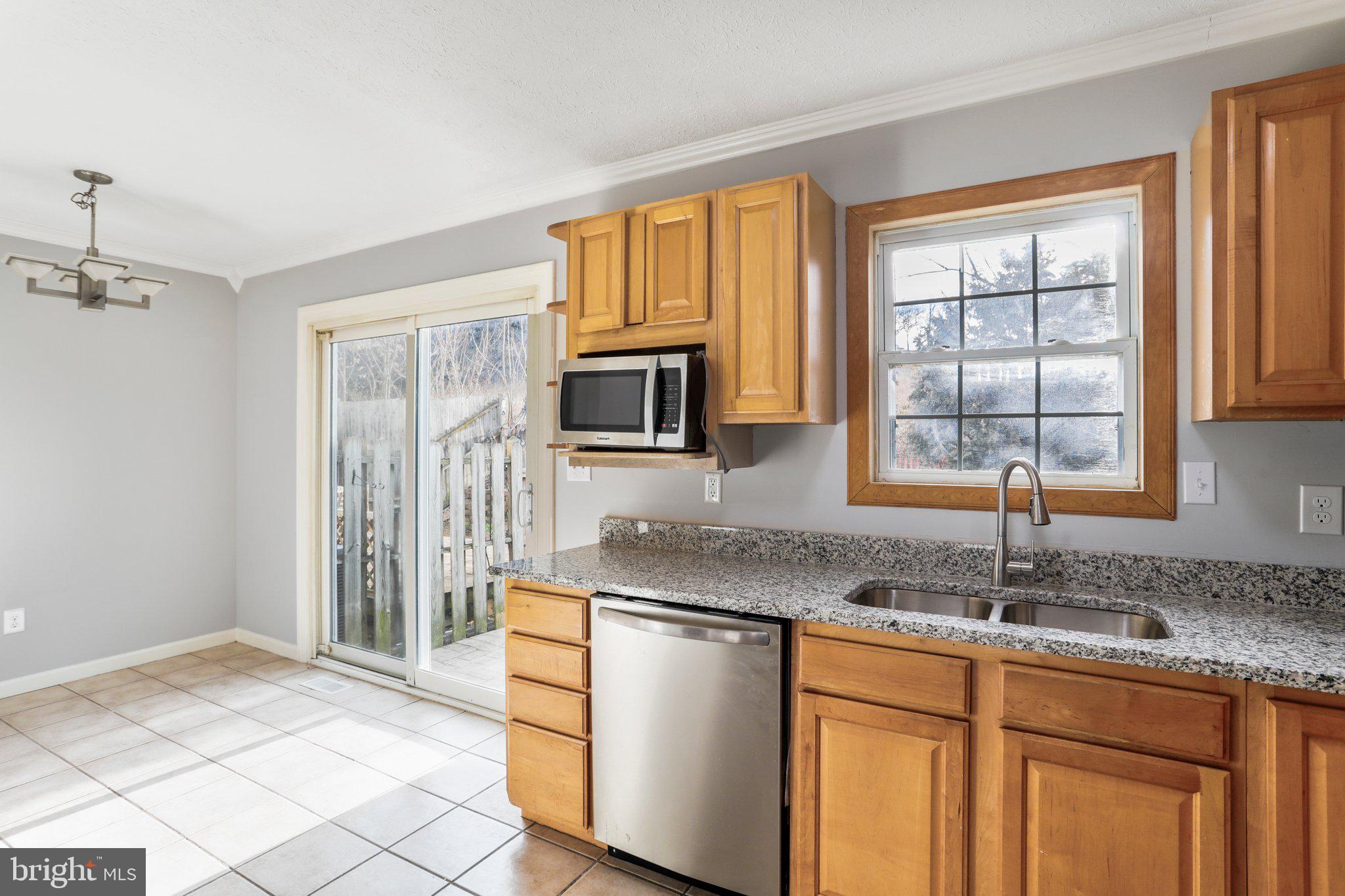 HEDGESVILLE HILLS - Residential