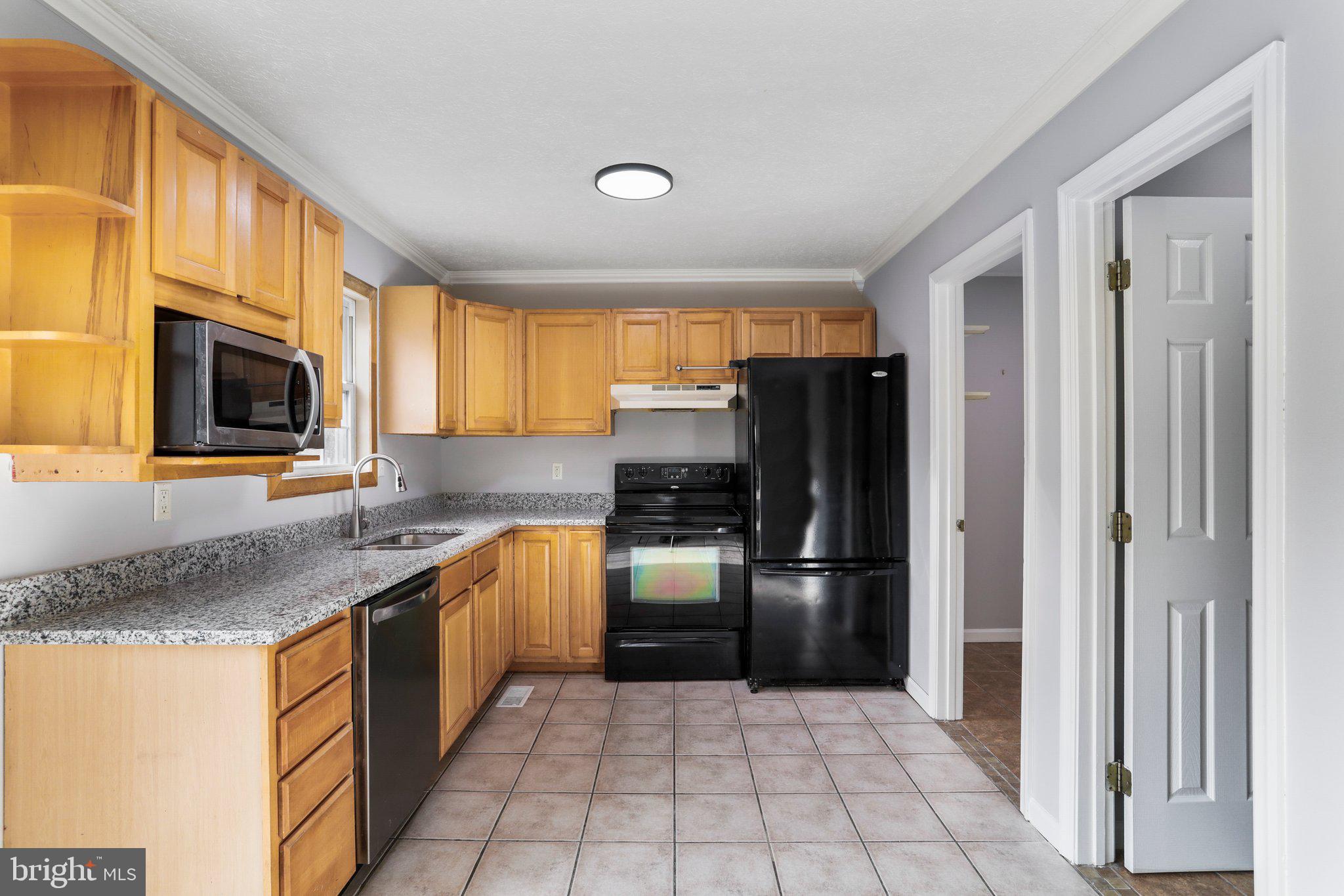 HEDGESVILLE HILLS - Residential