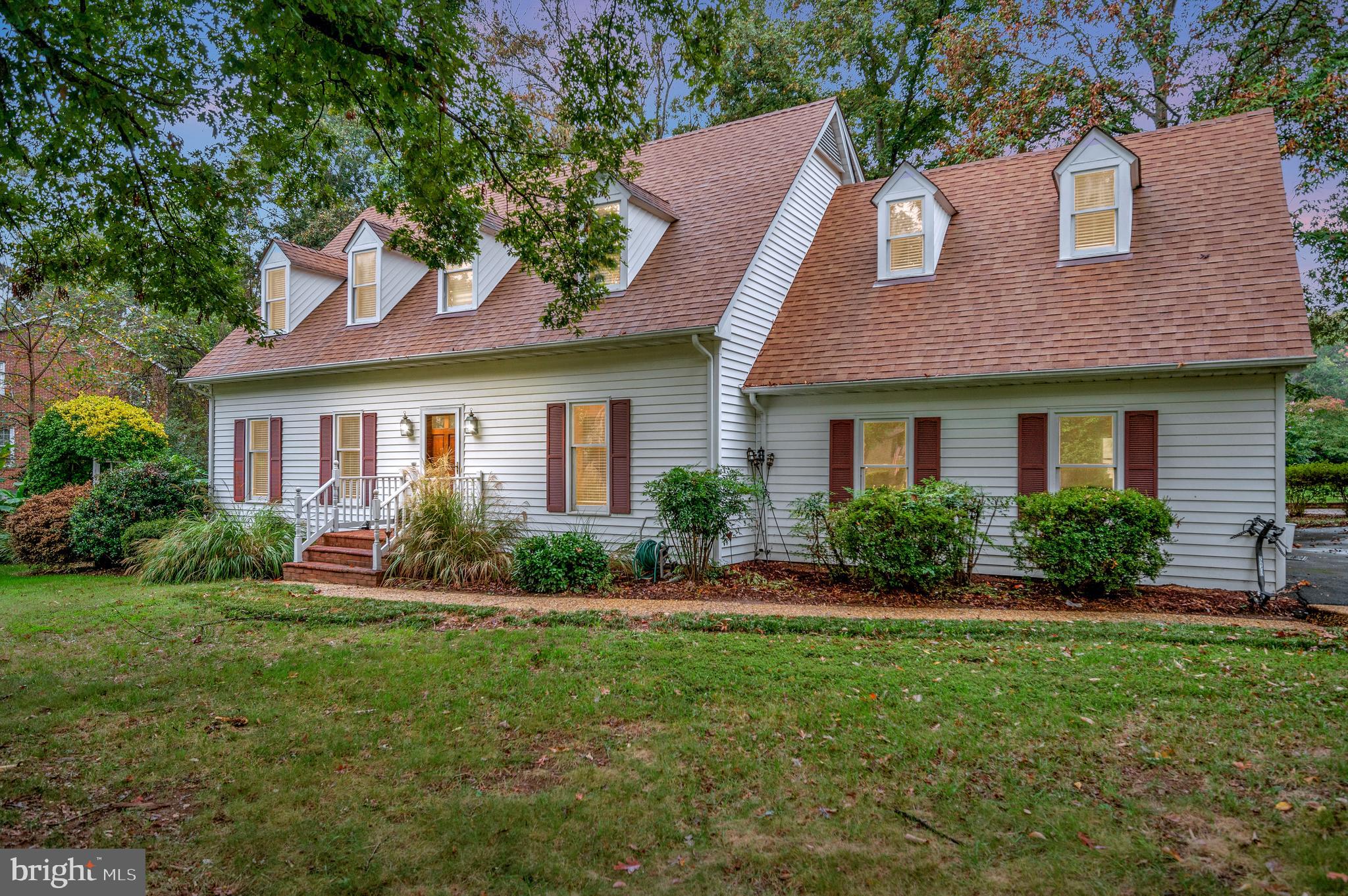 416 WHITECLIFF DRIVE