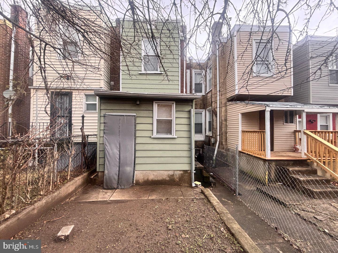 CARROLL PARK - Residential Lease
