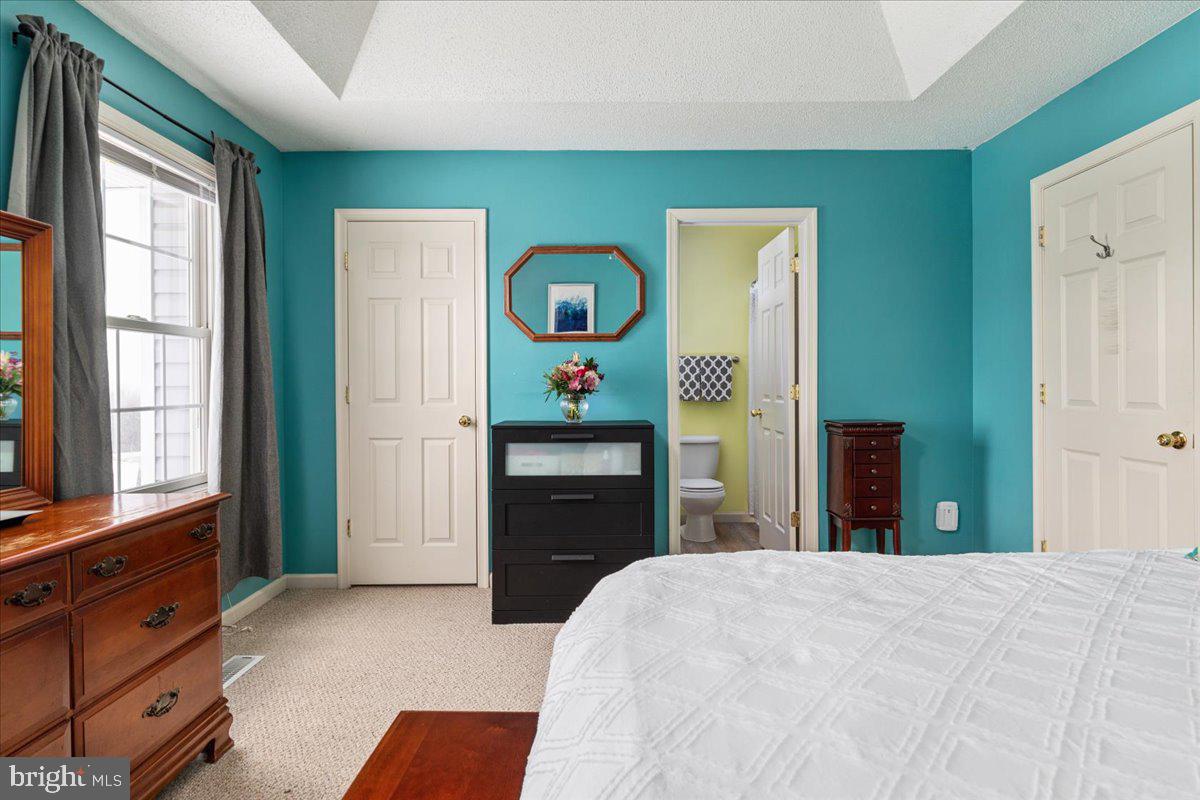 LIBERTY SQUARE - Residential