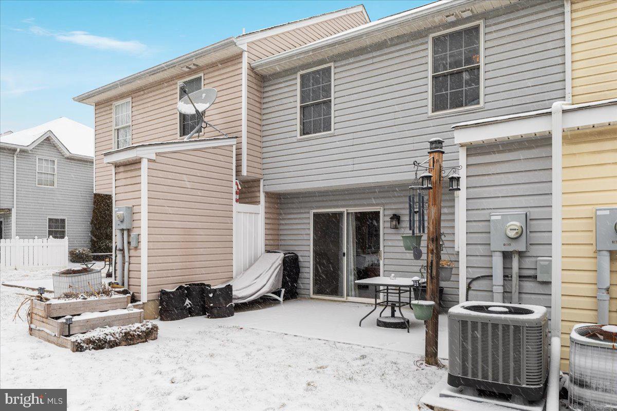 LIBERTY SQUARE - Residential