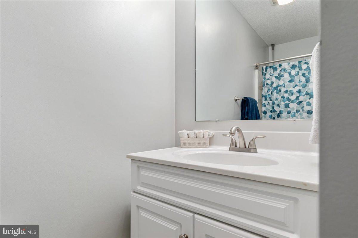 LIBERTY SQUARE - Residential