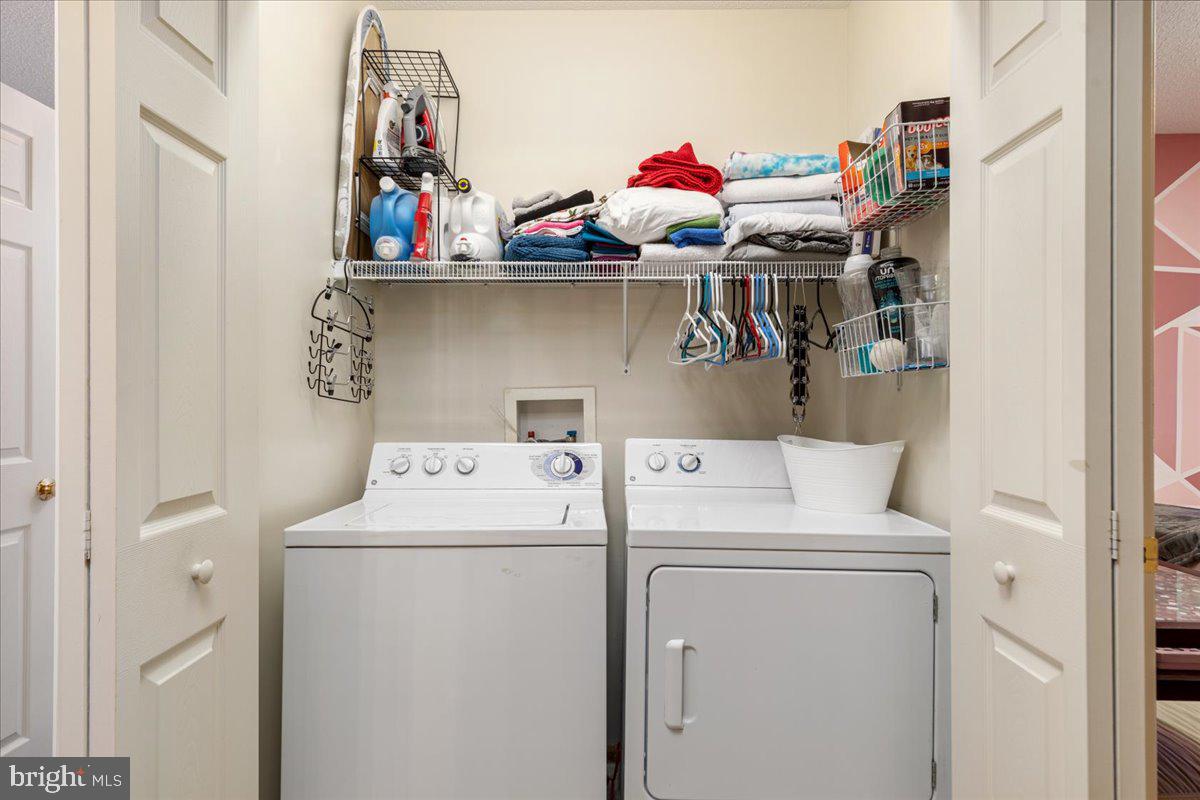 LIBERTY SQUARE - Residential