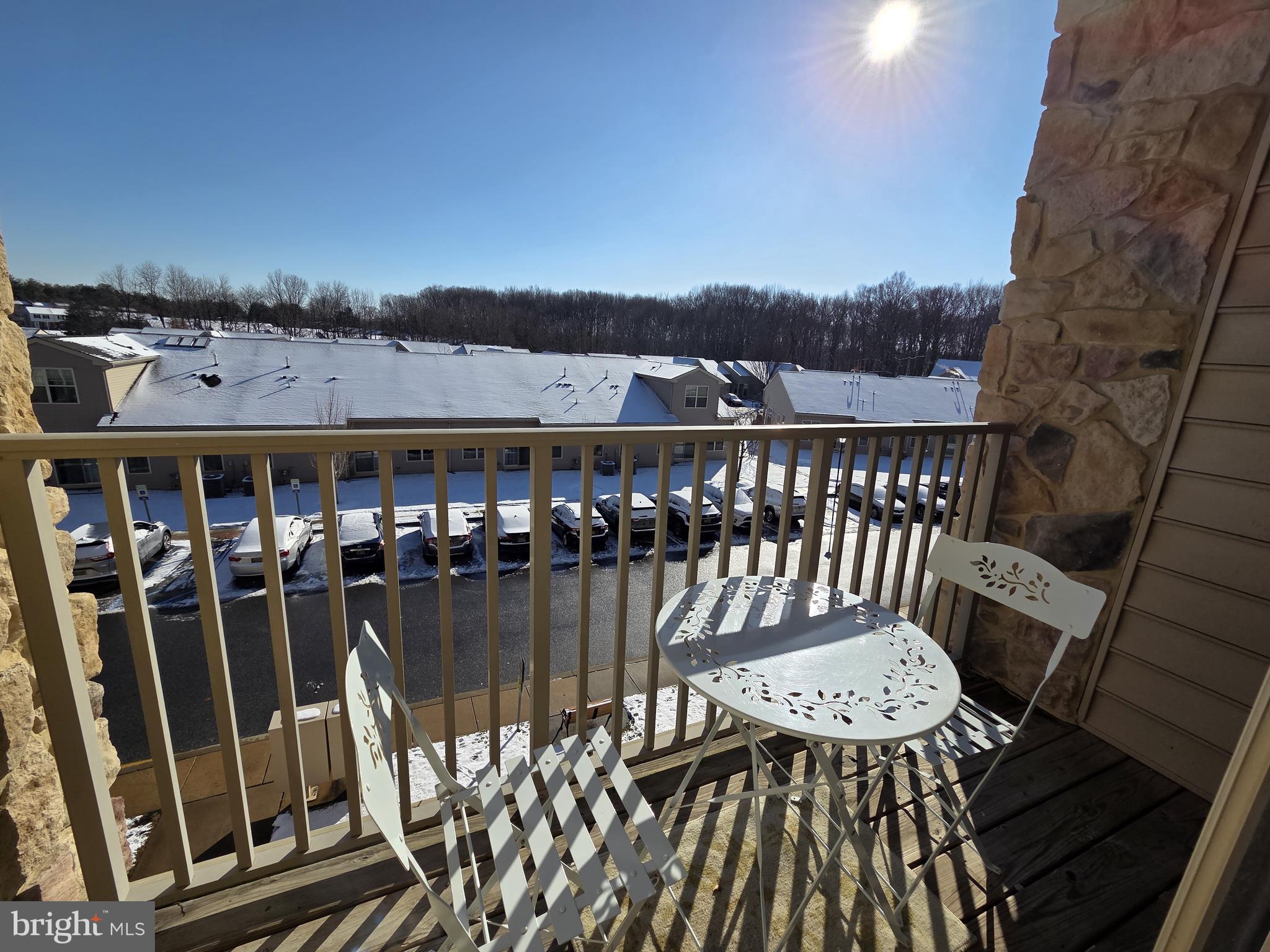 VILLAGE OF FOUNTAINVIEW - Residential