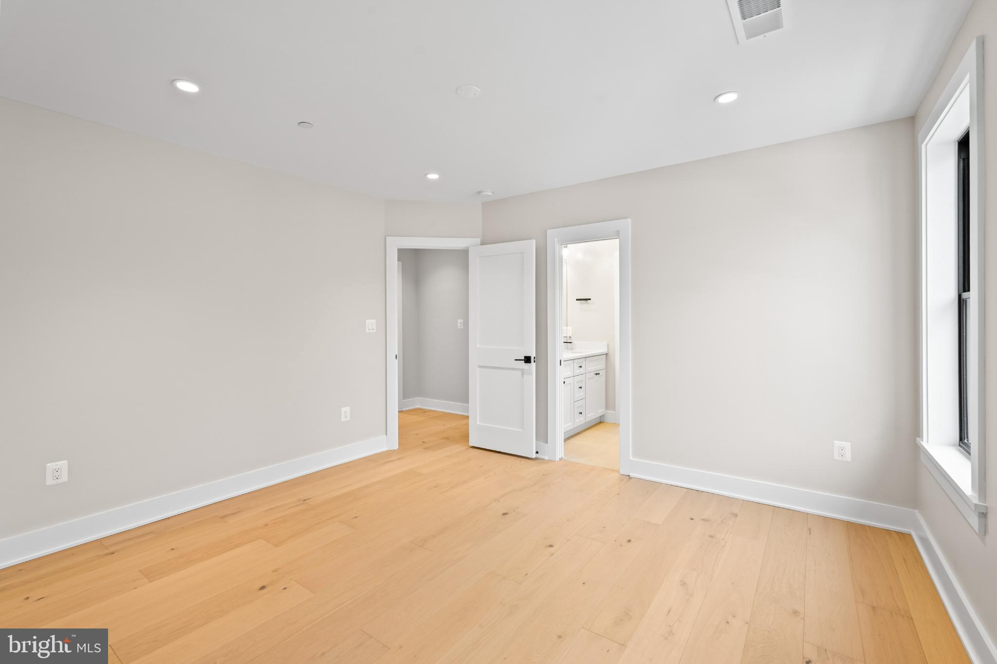 NORTH BETHESDA GROVE - Residential