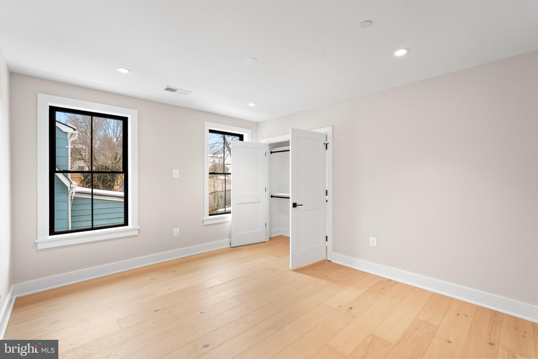 NORTH BETHESDA GROVE - Residential