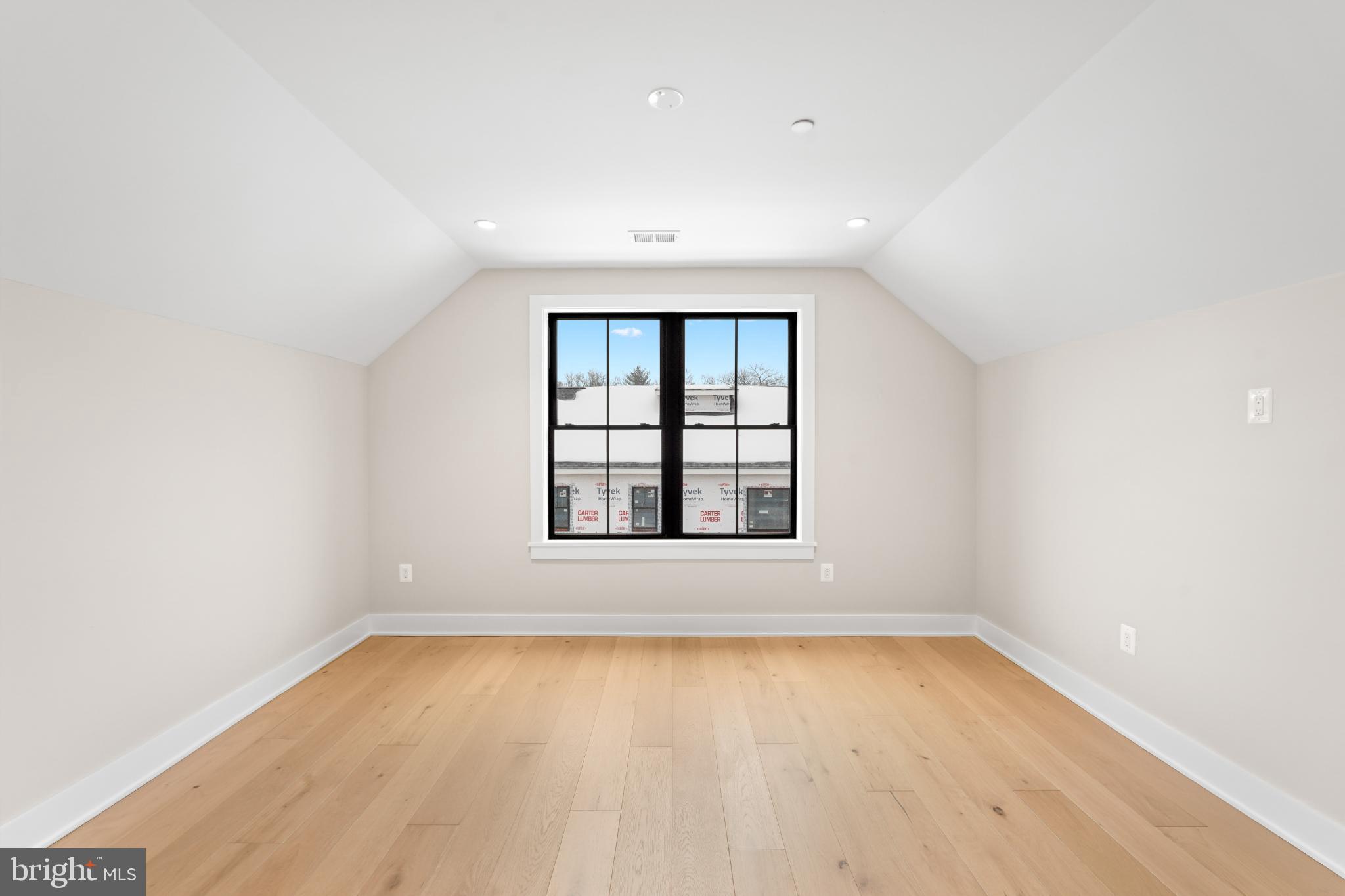 NORTH BETHESDA GROVE - Residential