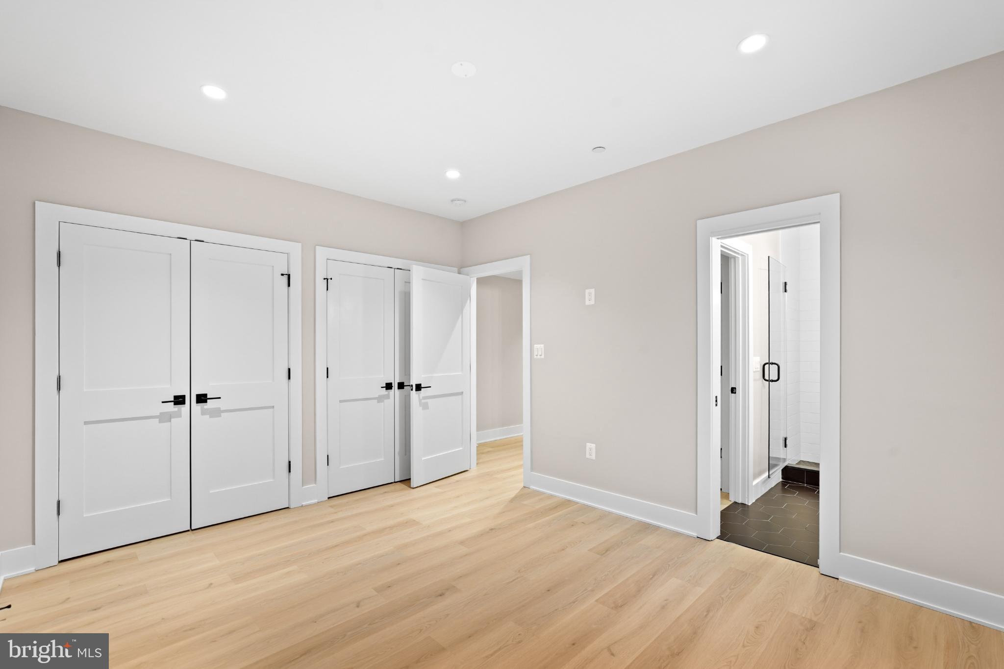 NORTH BETHESDA GROVE - Residential