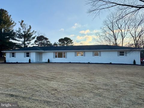 717 W LOCUST STREET WOODSTOCK VA 22664