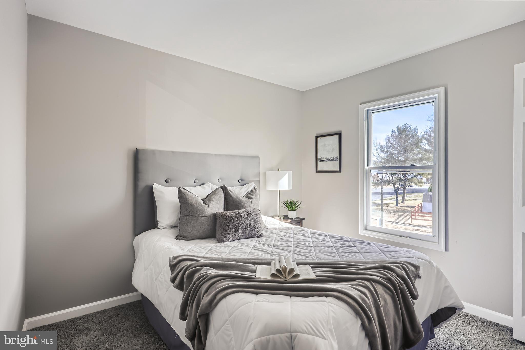 HARFORD SQUARE - Residential