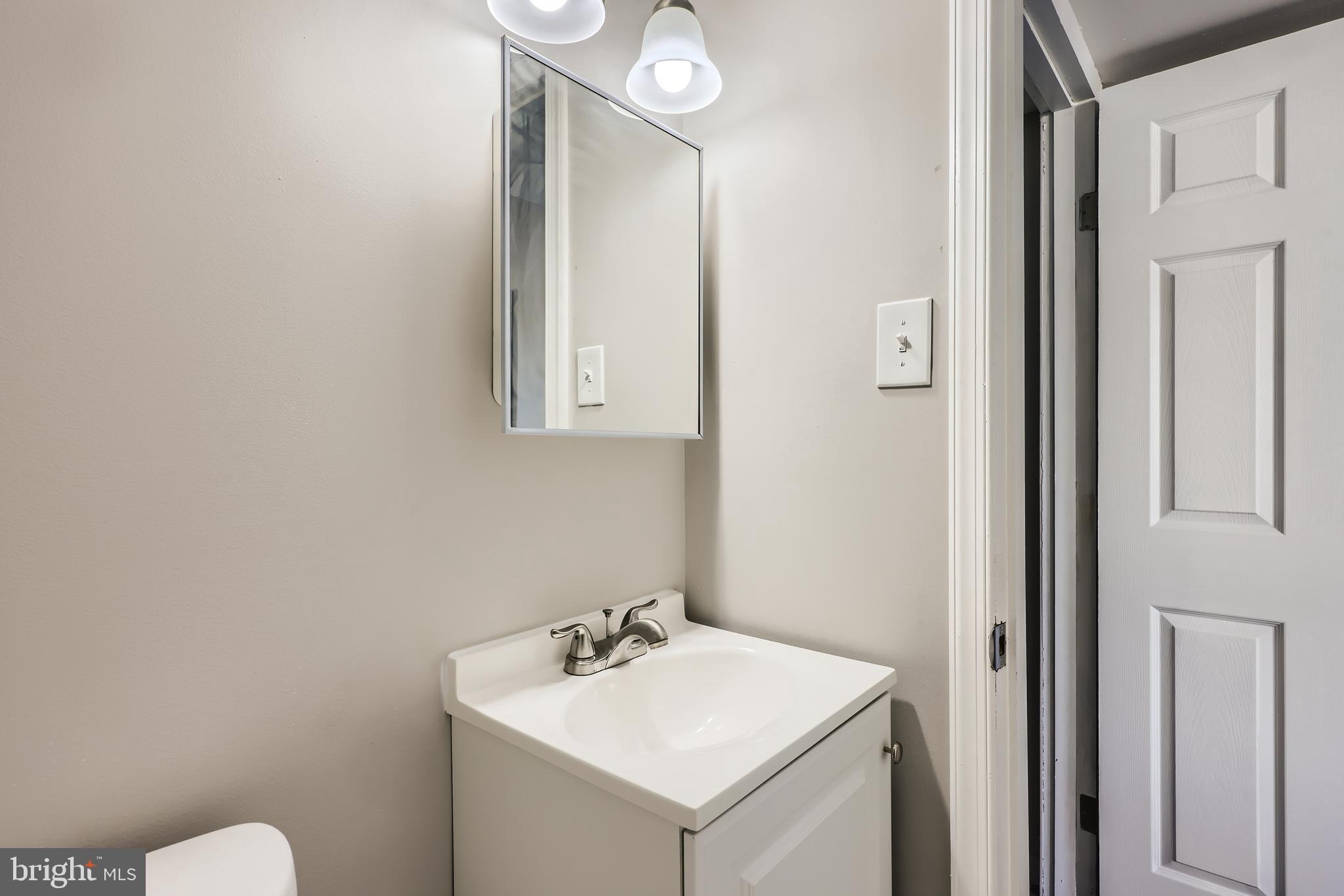 HARFORD SQUARE - Residential