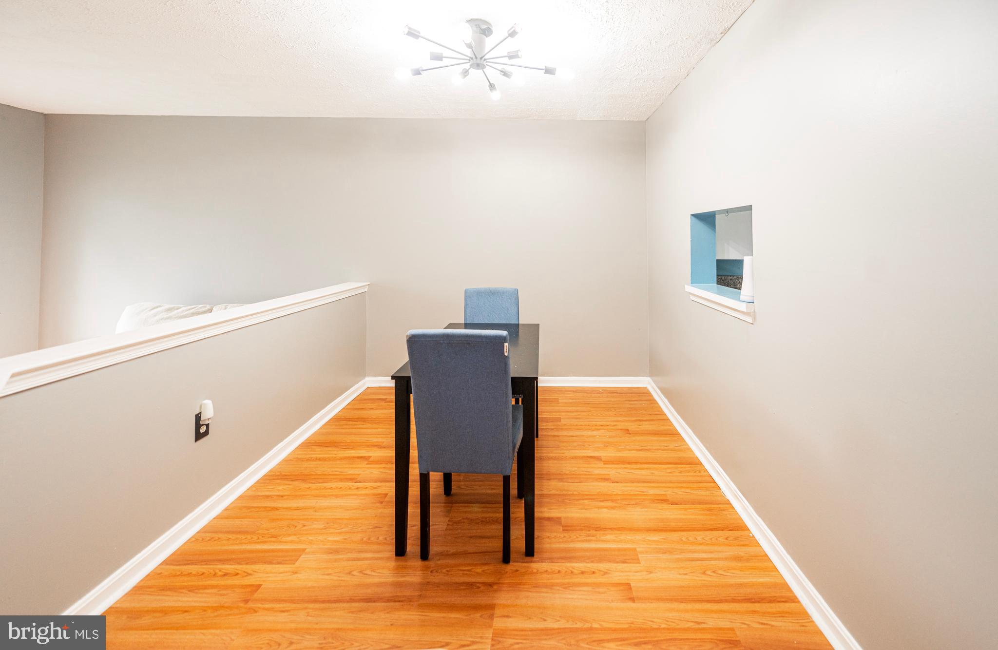 CAPITAL VIEW TOWNHOUSES - Residential