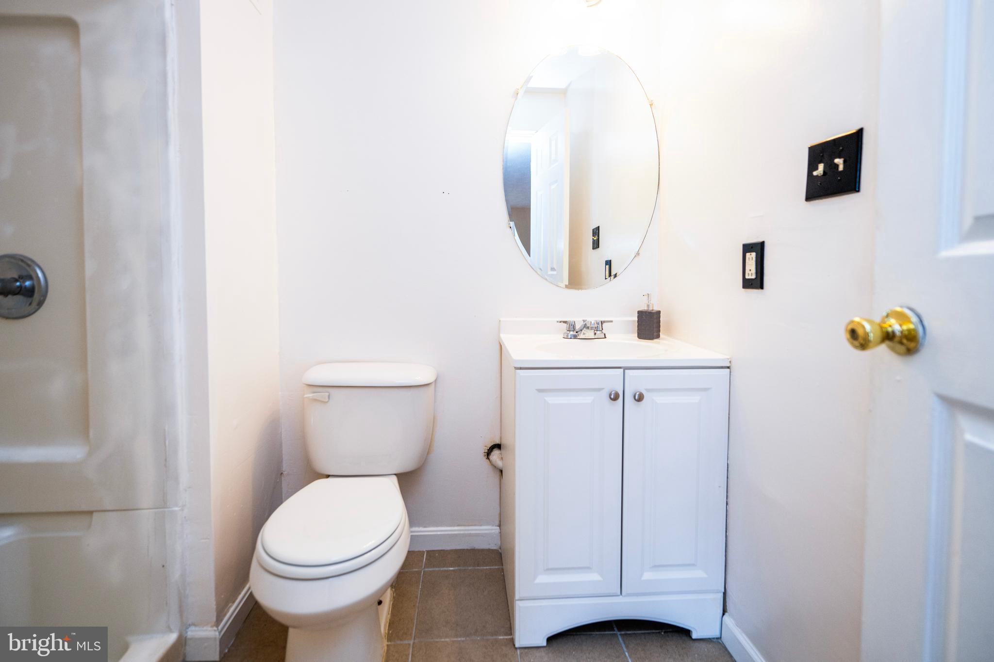 CAPITAL VIEW TOWNHOUSES - Residential