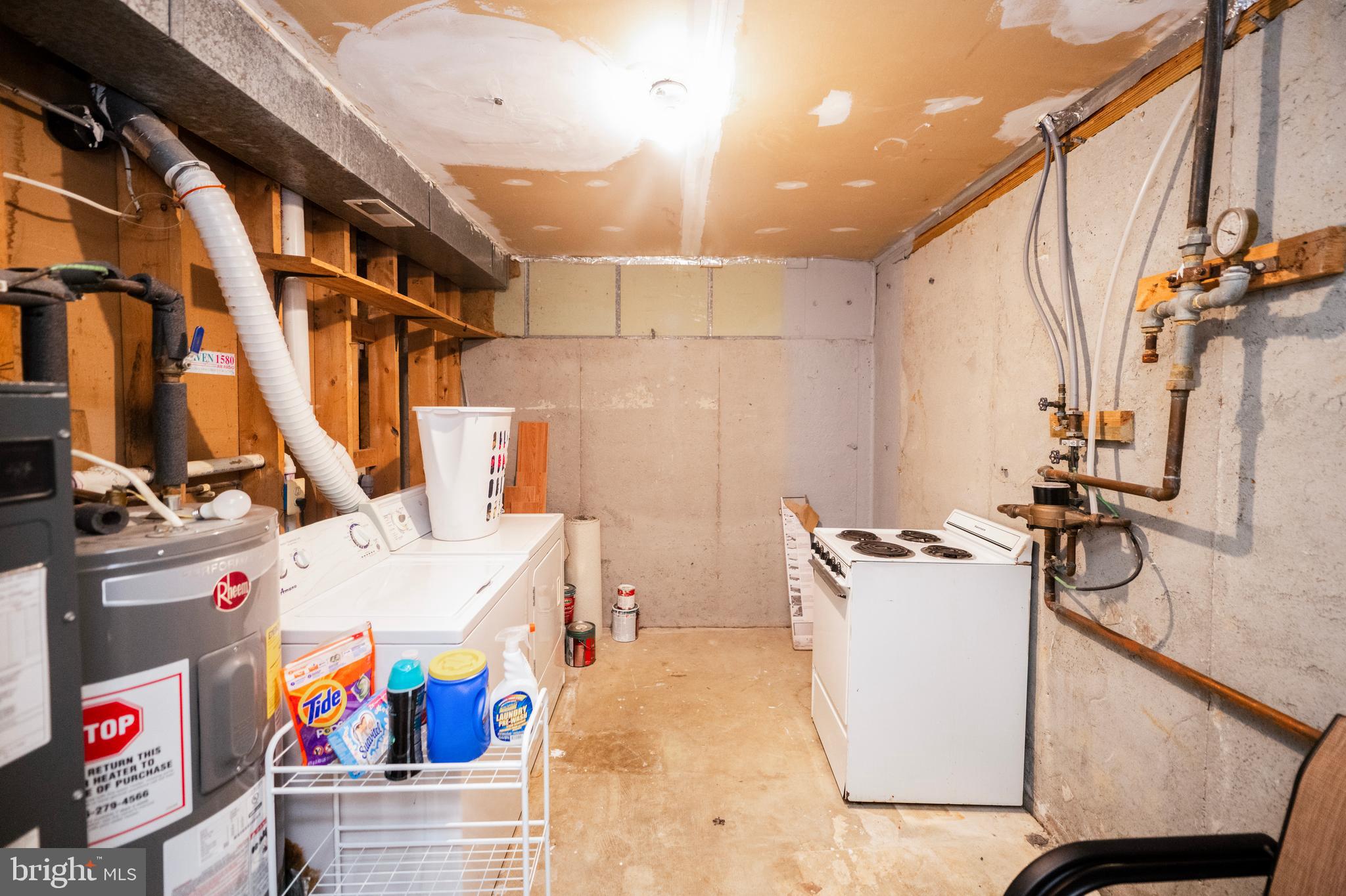 CAPITAL VIEW TOWNHOUSES - Residential