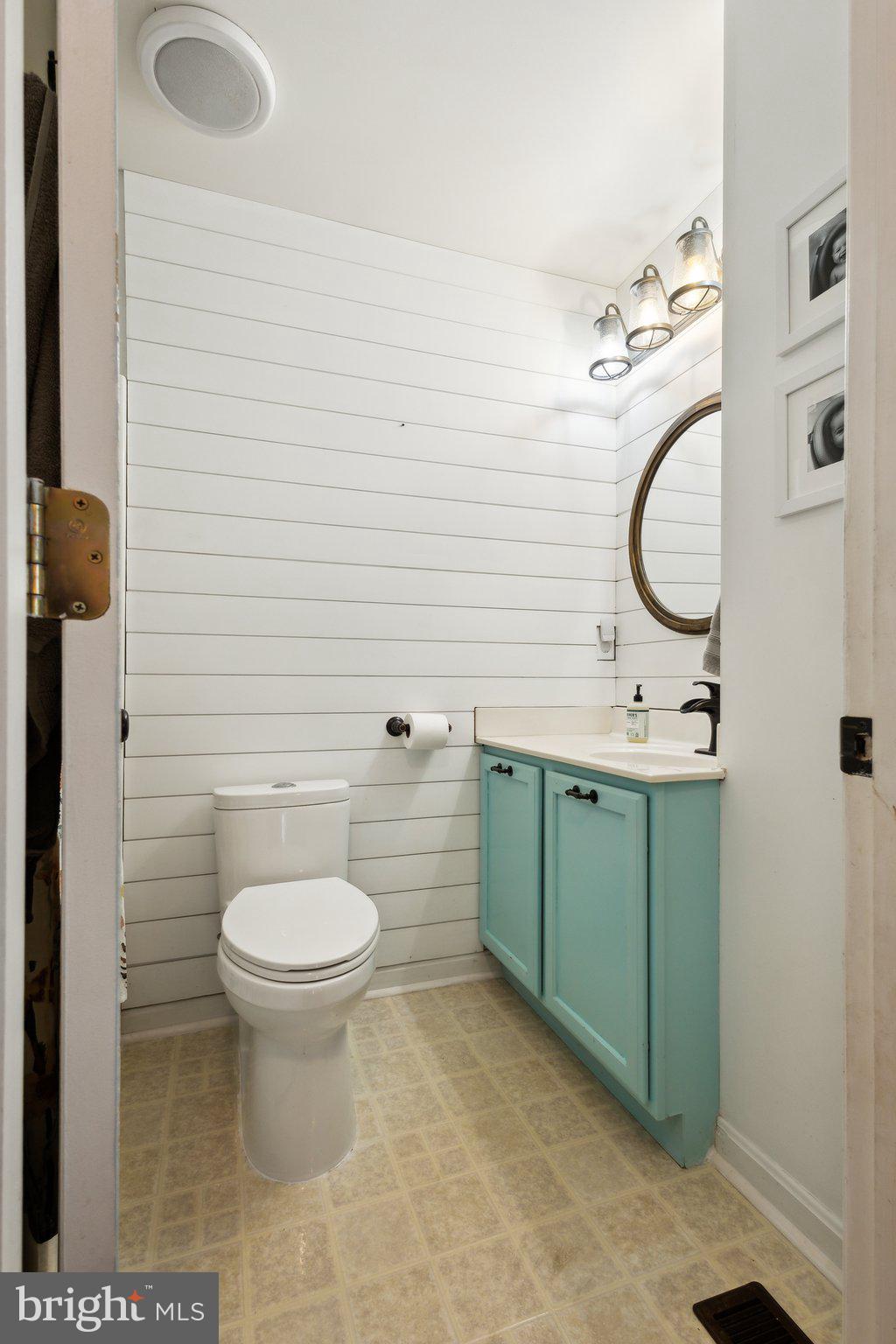 SMOKETREE - Residential