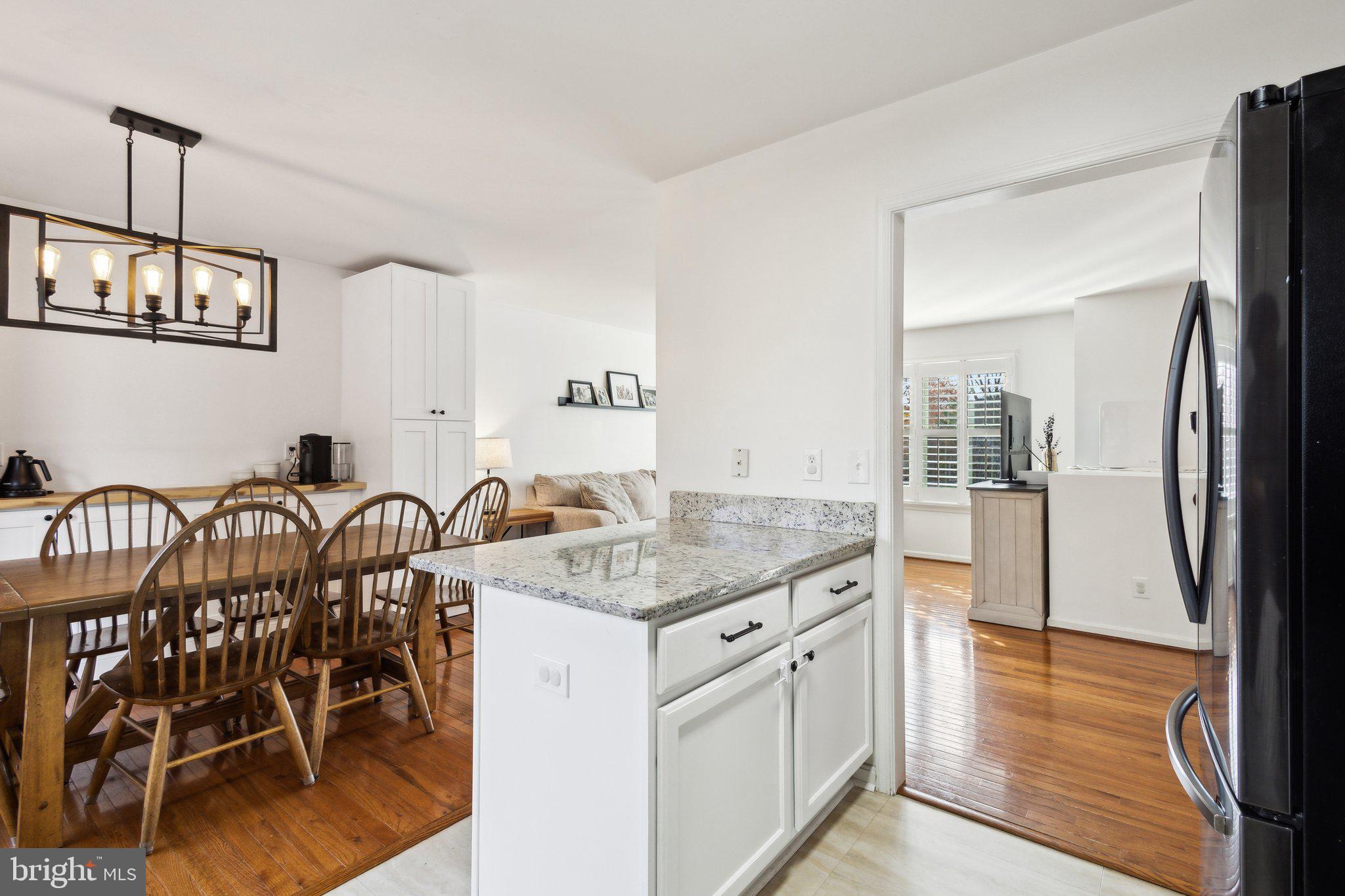 SMOKETREE - Residential