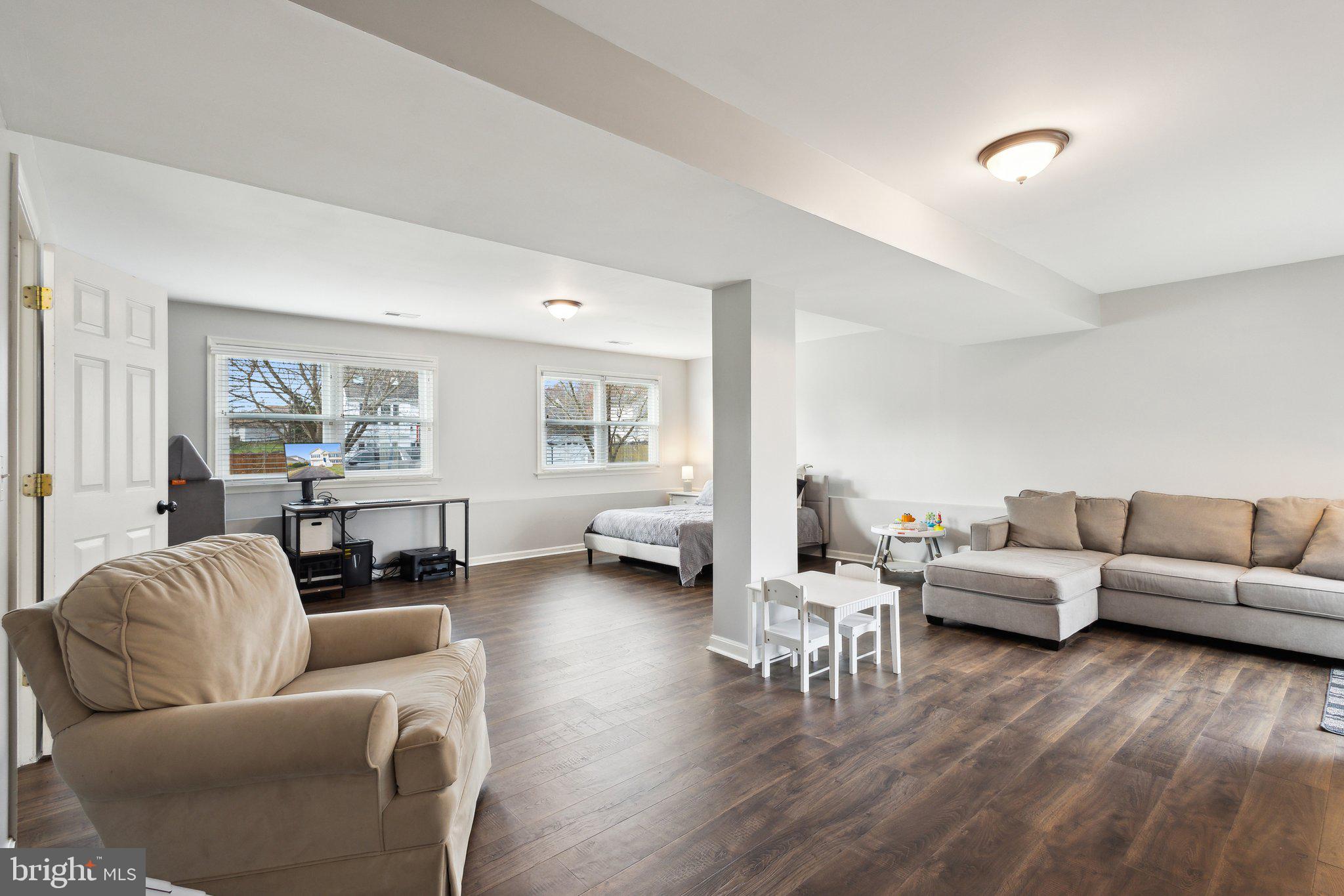 SMOKETREE - Residential