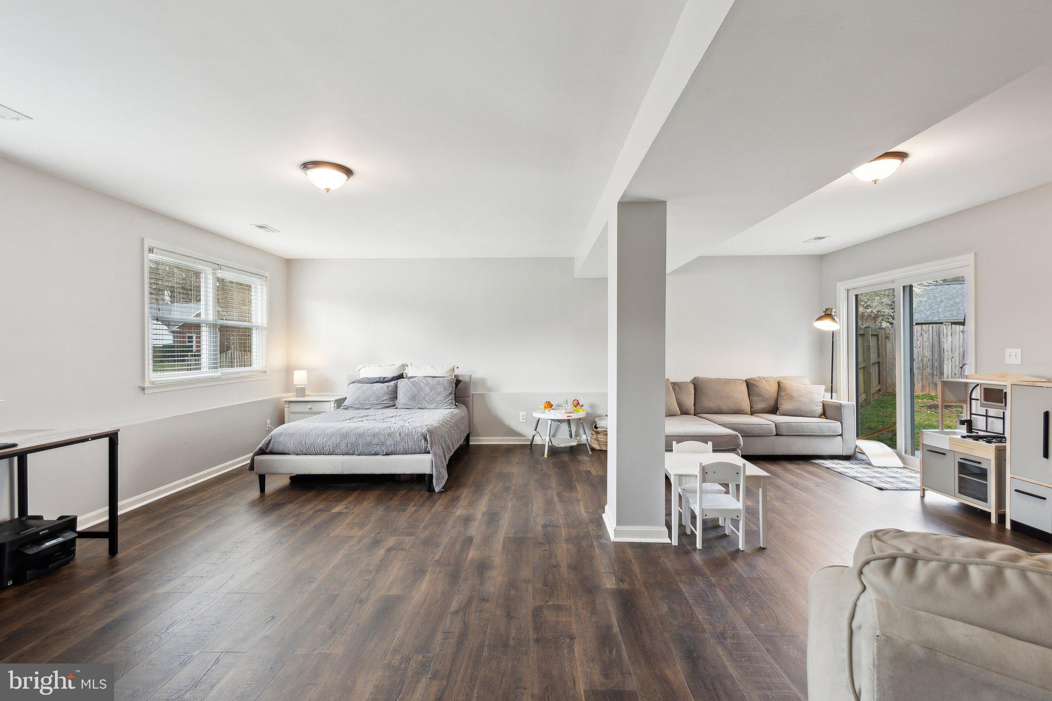 SMOKETREE - Residential