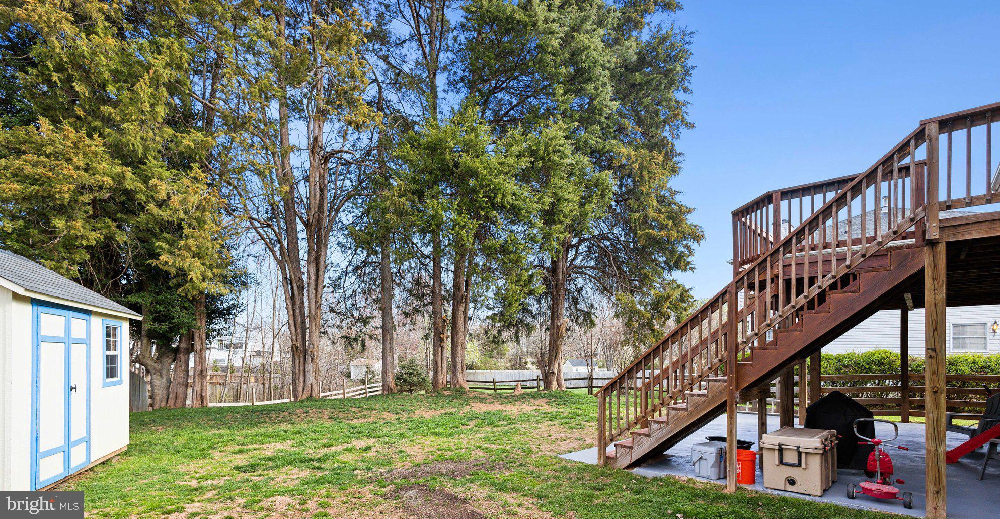 SMOKETREE - Residential