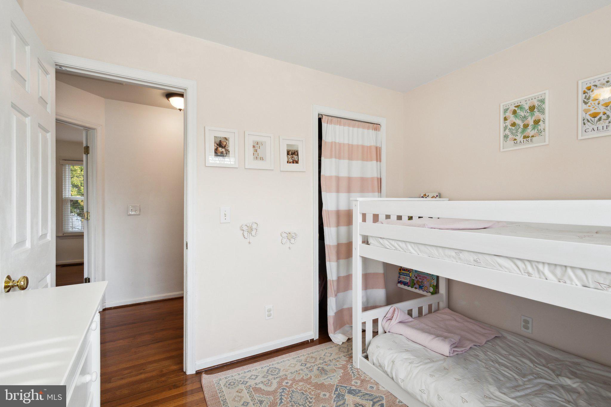 SMOKETREE - Residential