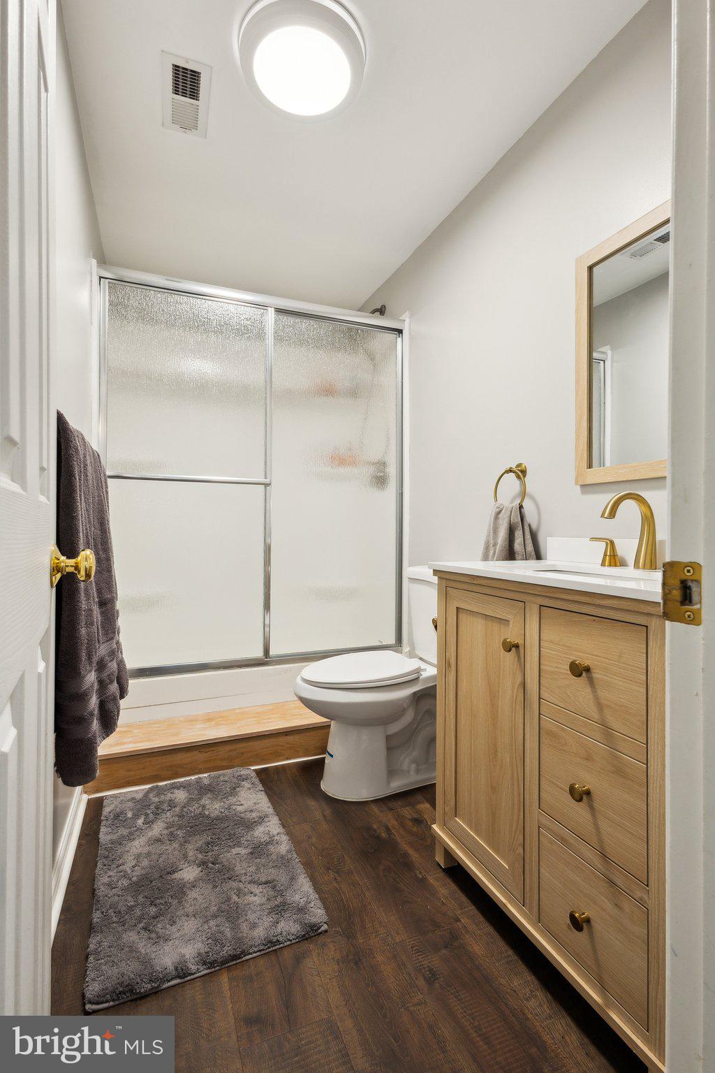 SMOKETREE - Residential