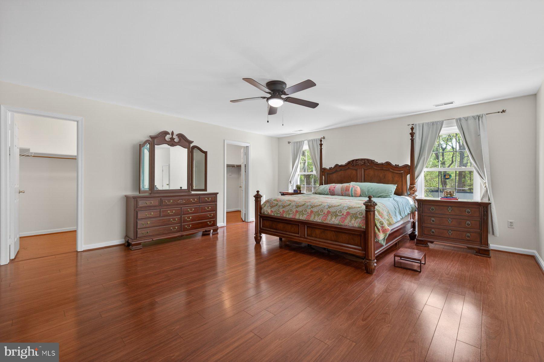 VICTORIA STATION - Residential