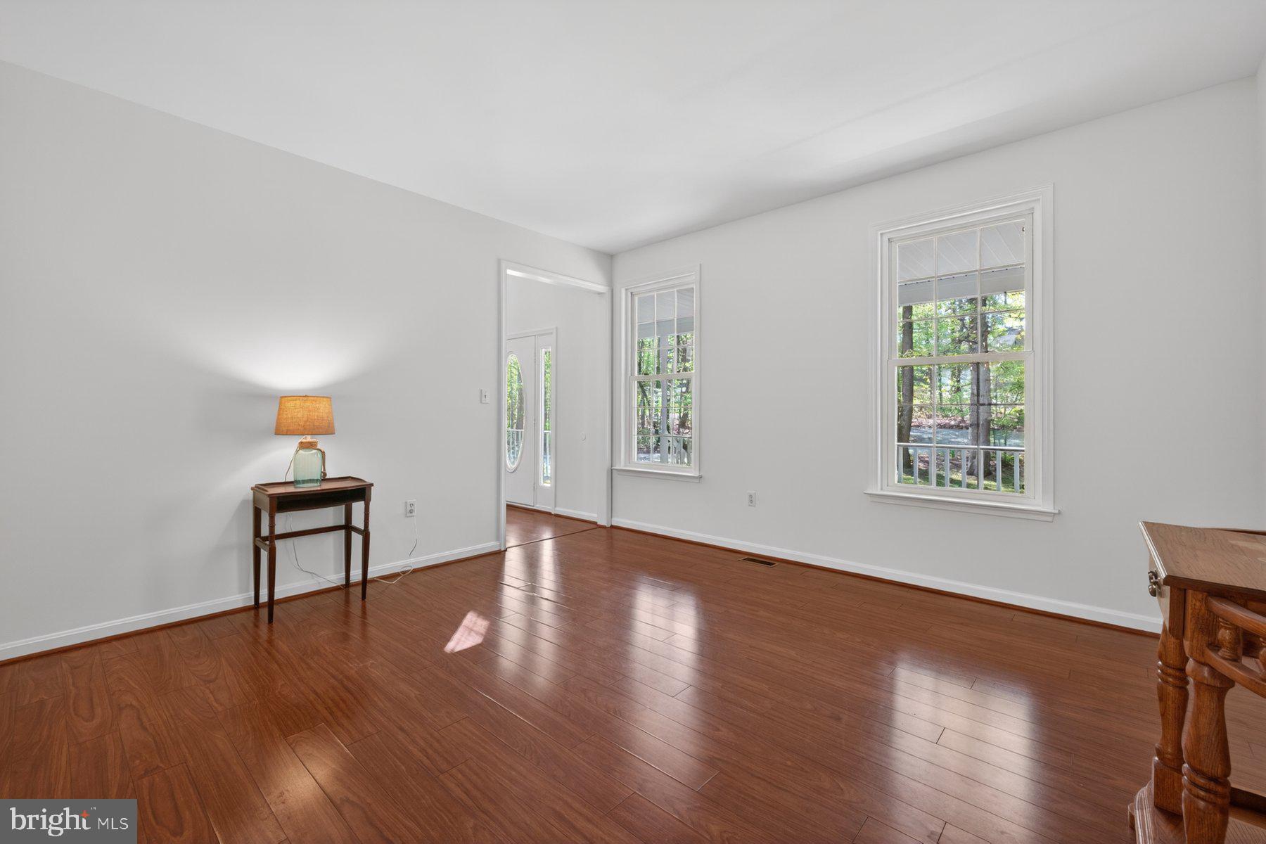 VICTORIA STATION - Residential