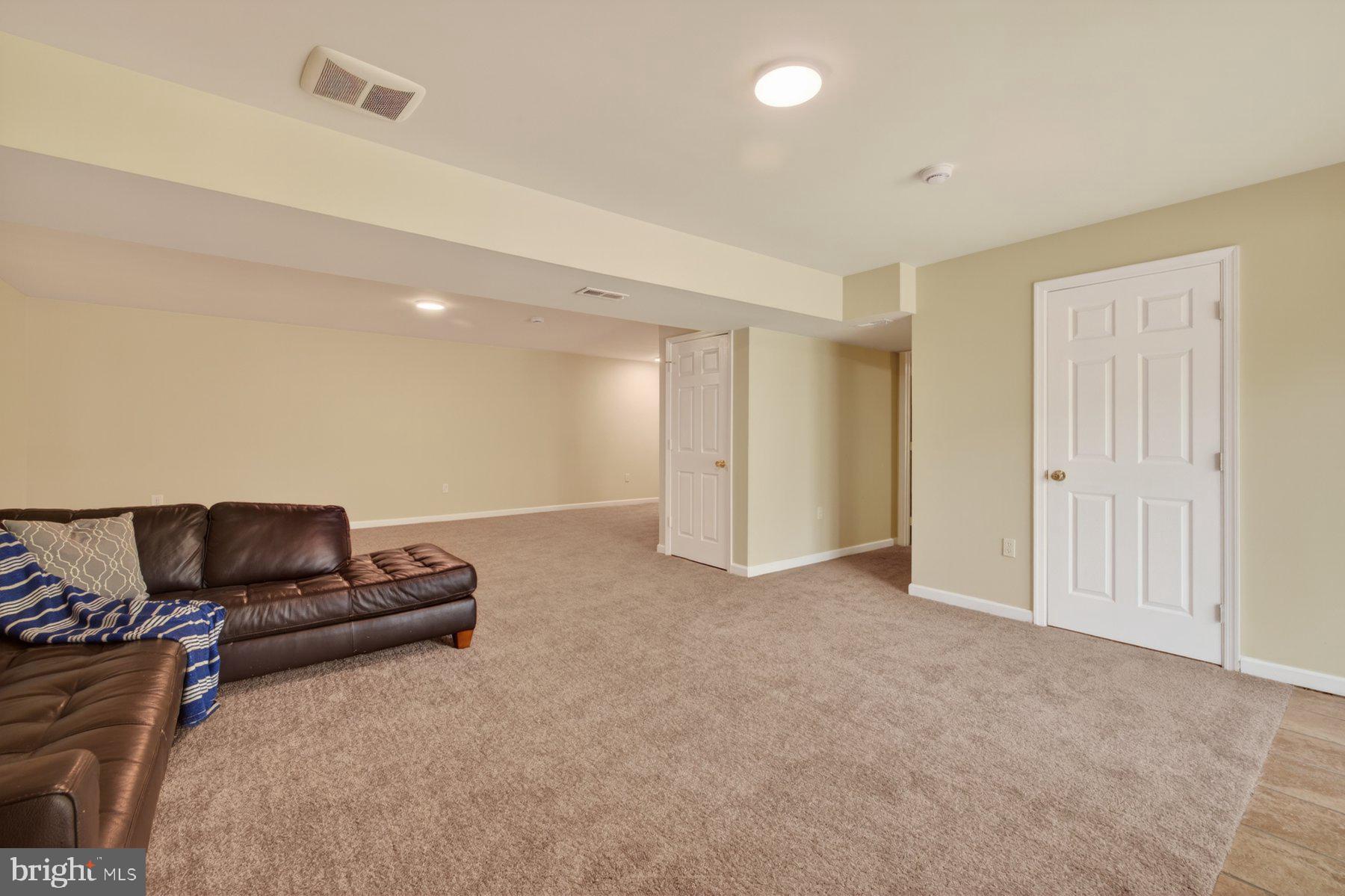 VICTORIA STATION - Residential