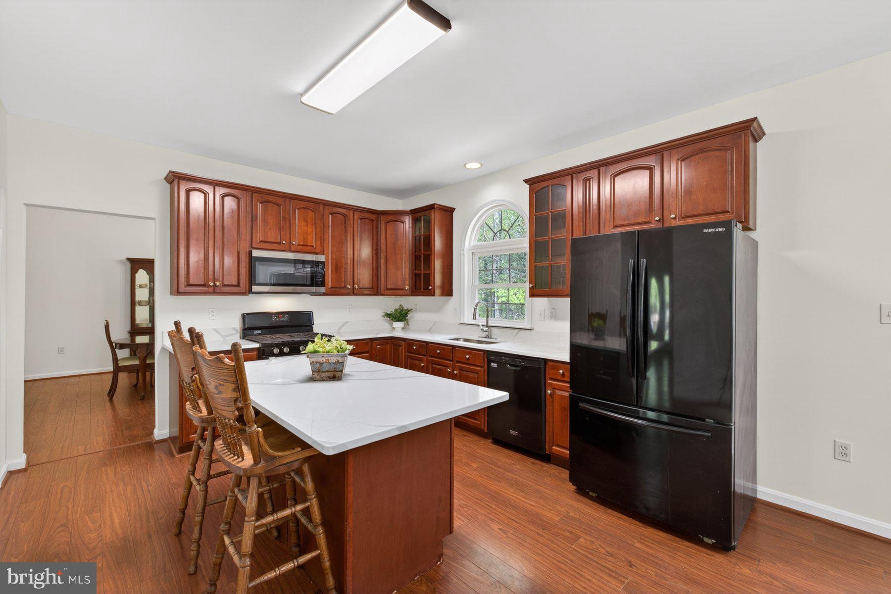 VICTORIA STATION - Residential