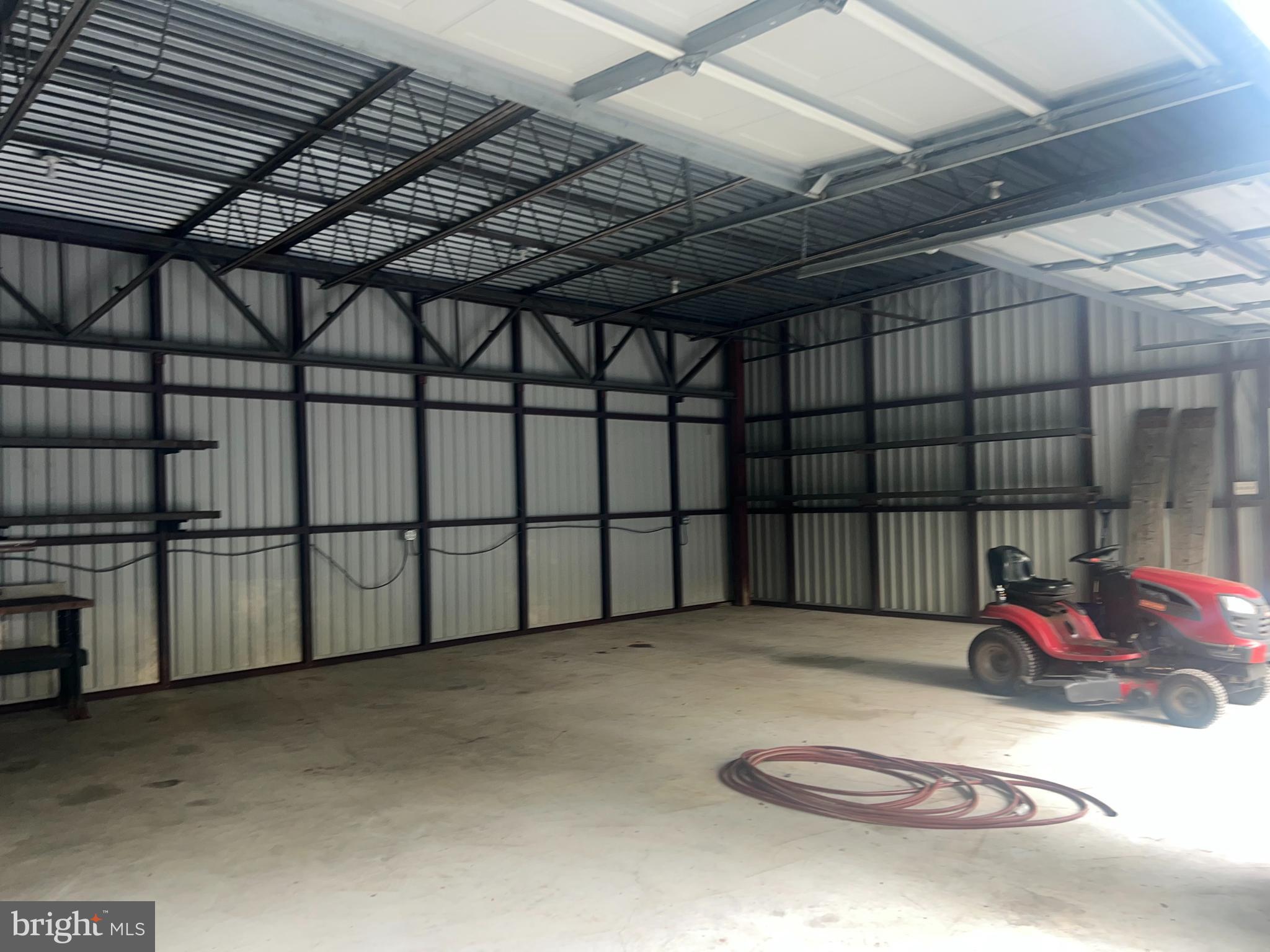 VICTORIA STATION - Residential