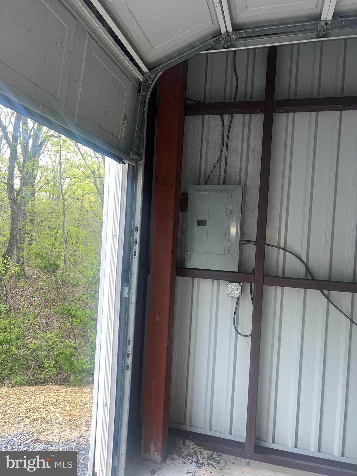 VICTORIA STATION - Residential