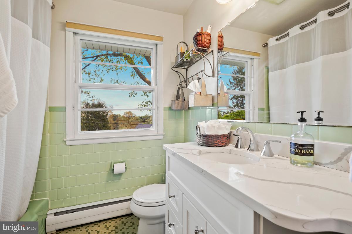 EASTVIEW - Residential